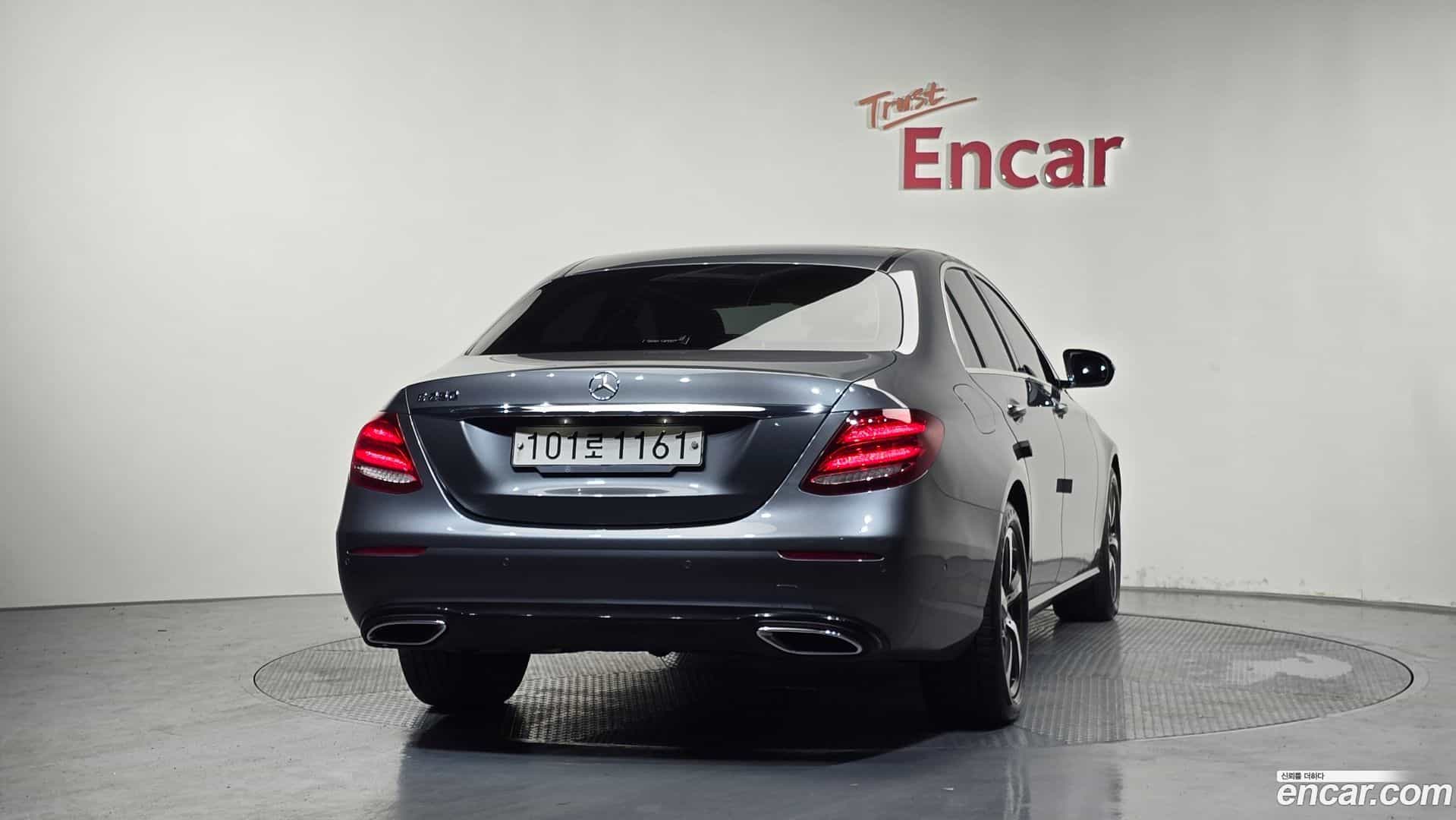 E-Class Mercedes-Benz 2020.5-OUTER-004