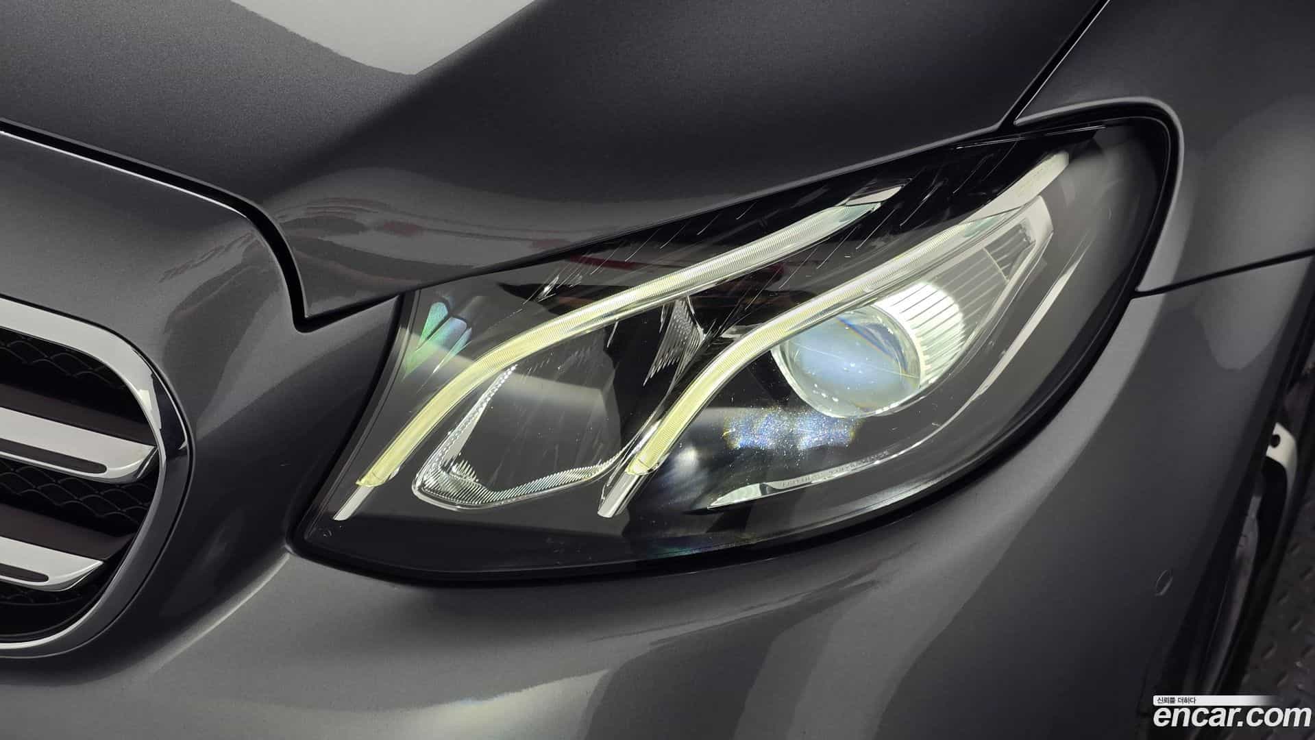 E-Class Mercedes-Benz 2020.5-OUTER-032