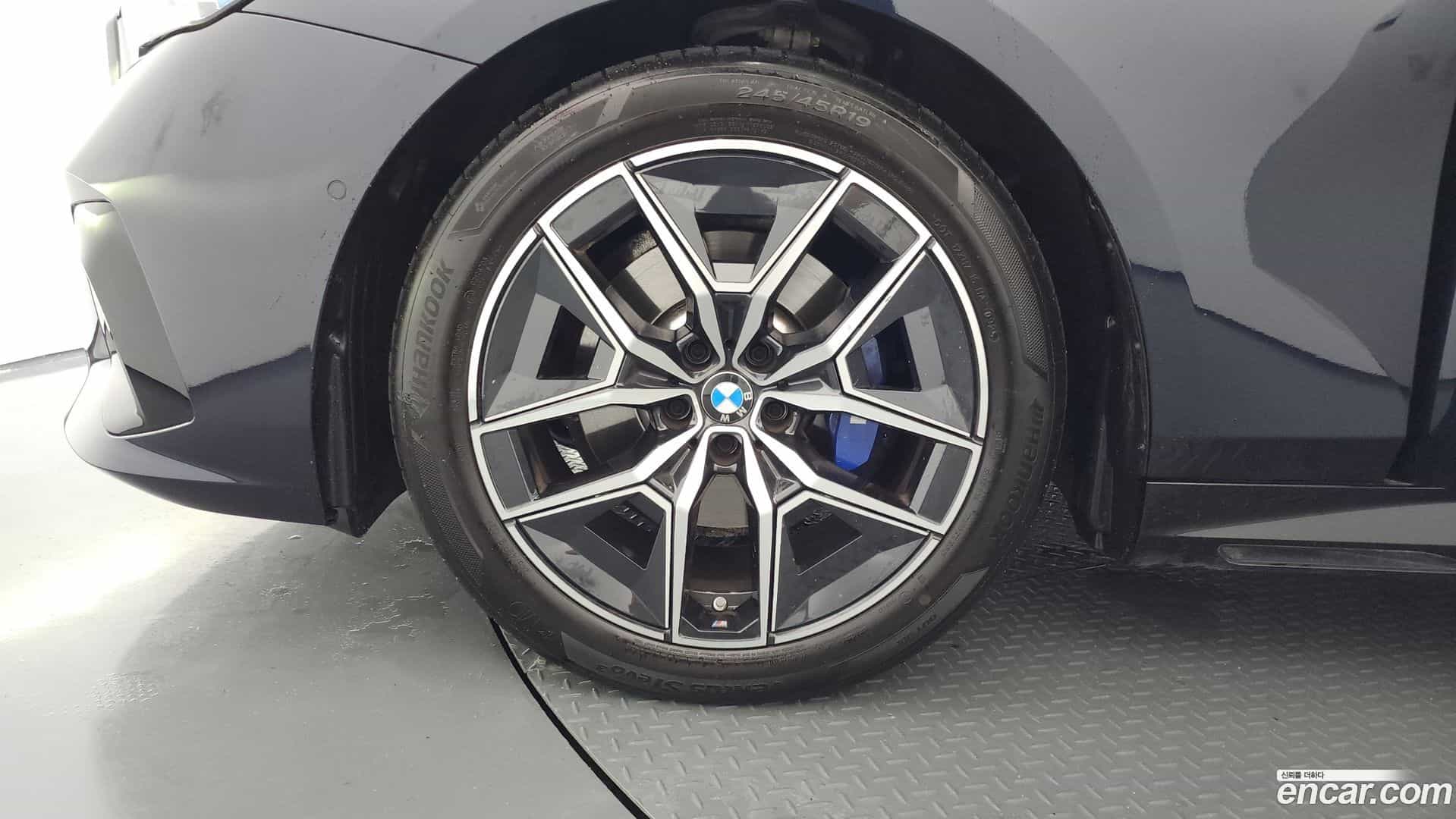 5-Series BMW 2025.6-OUTER-005