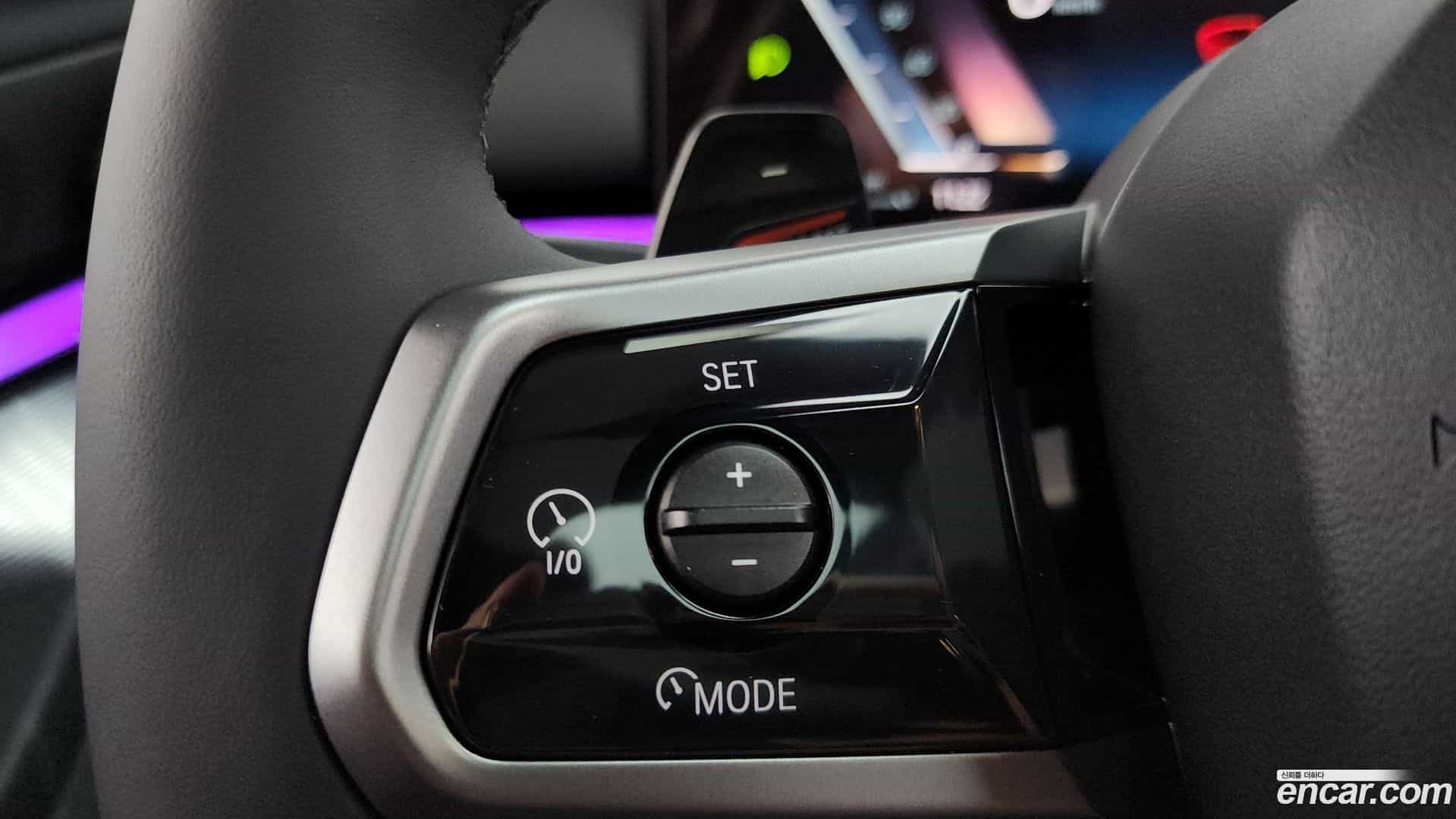 5-Series BMW 2025.6-OPTION-022