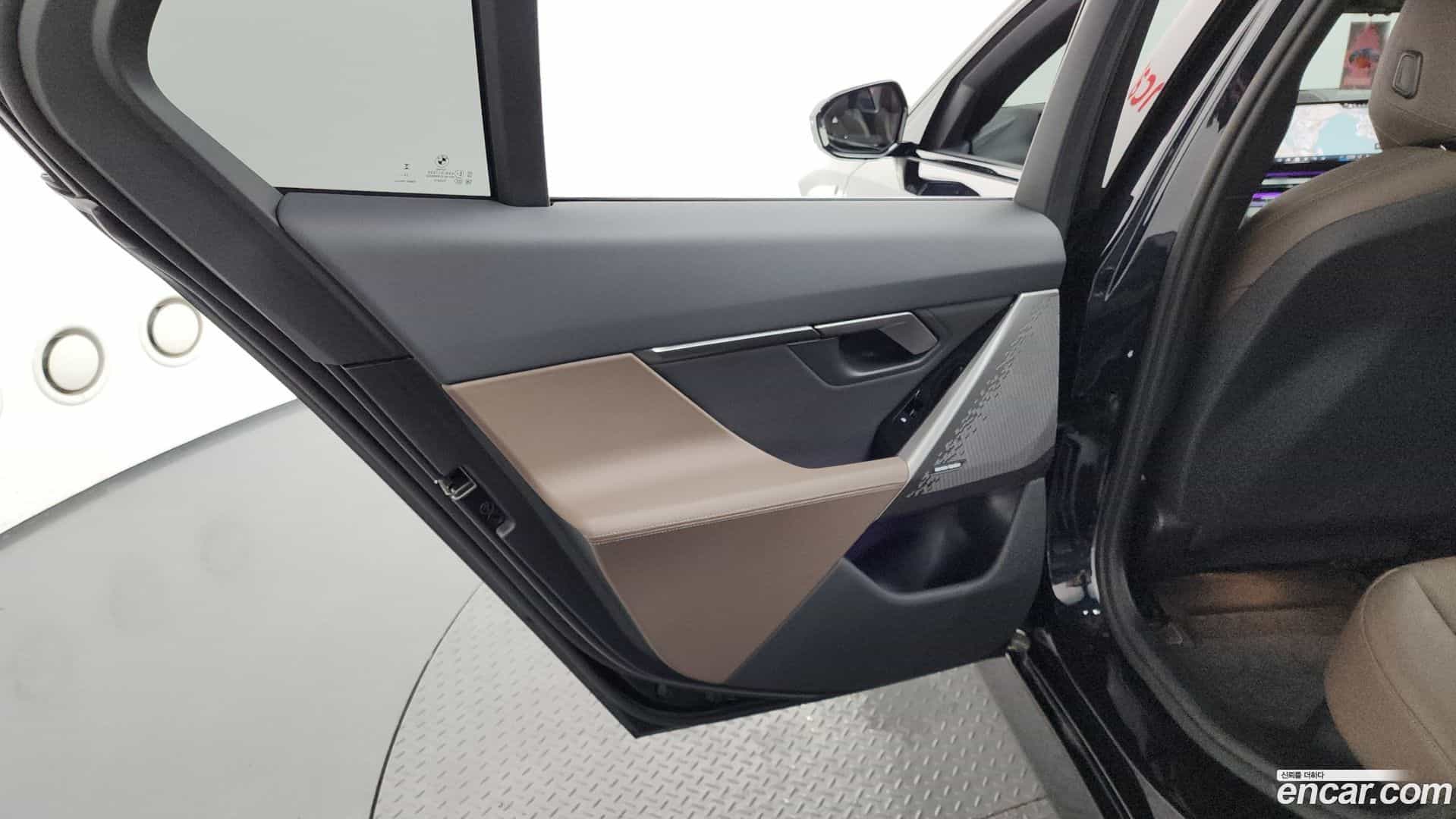 5-Series BMW 2025.6-INNER-035