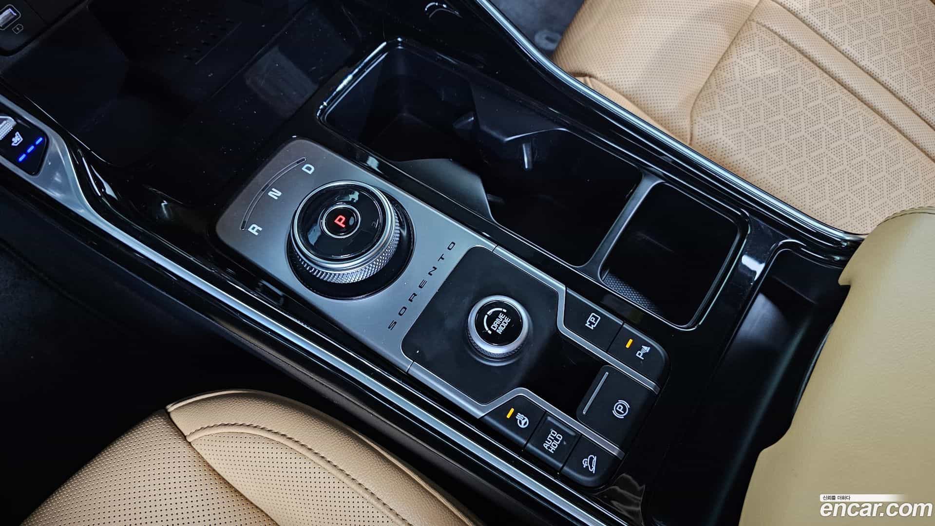 Sorento Kia 2022.6-INNER-009