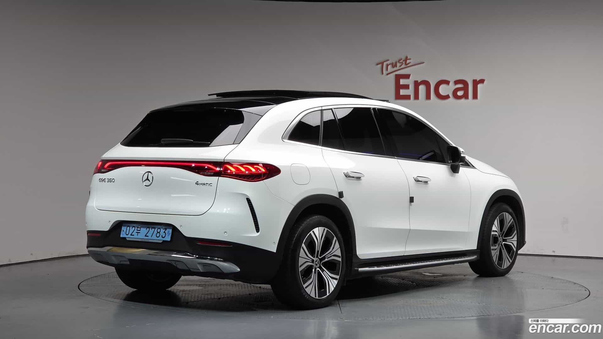 EQE Mercedes-Benz 2023.10-OUTER-002