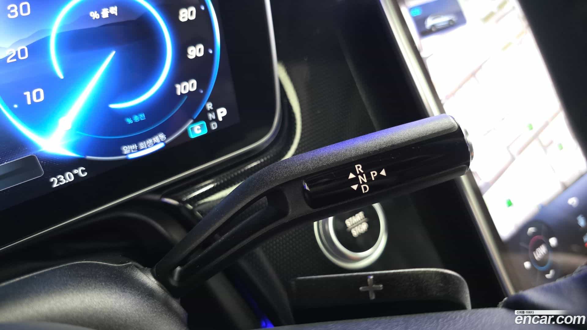 EQE Mercedes-Benz 2023.10-INNER-009