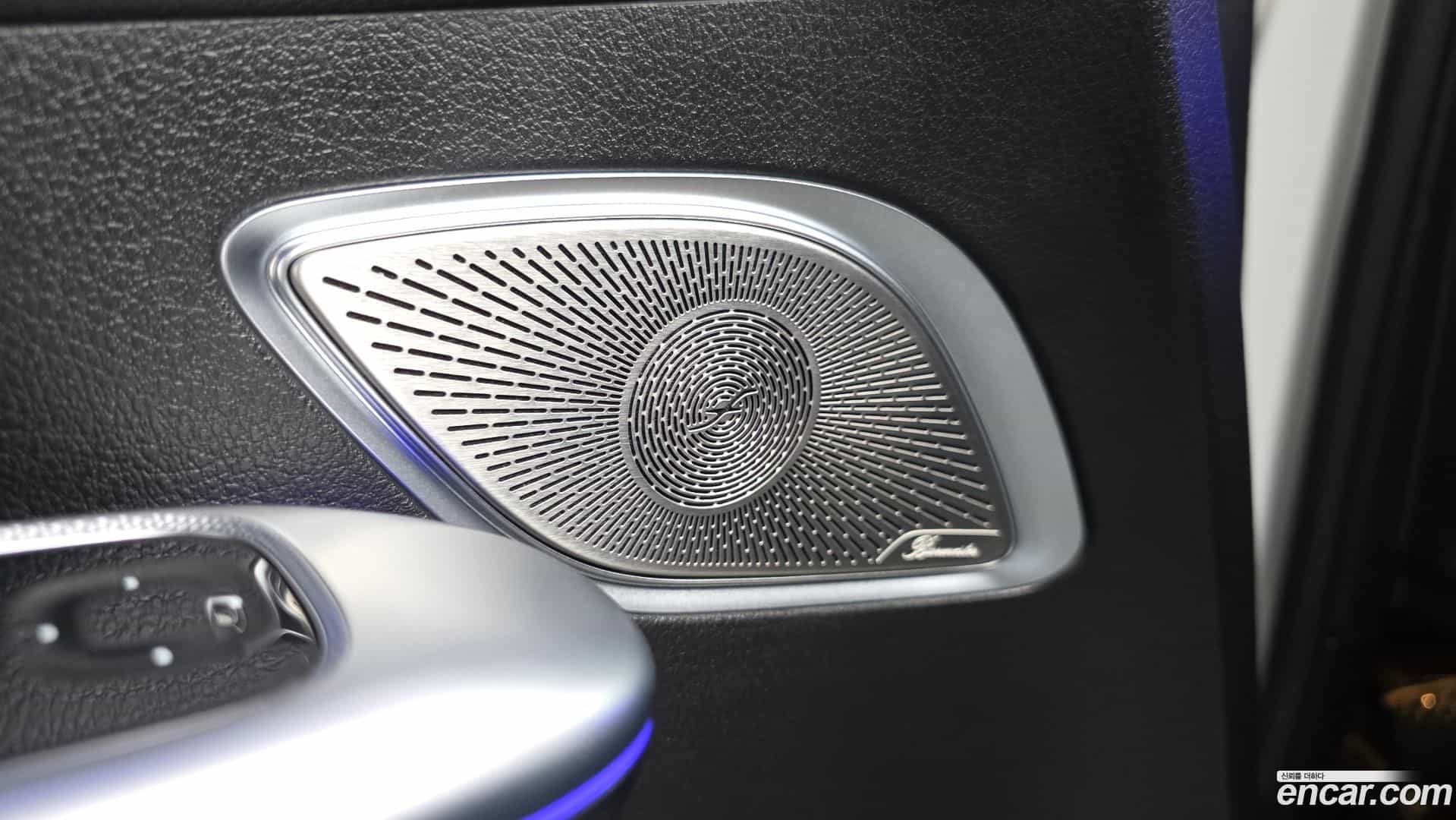 EQE Mercedes-Benz 2023.10-OPTION-021