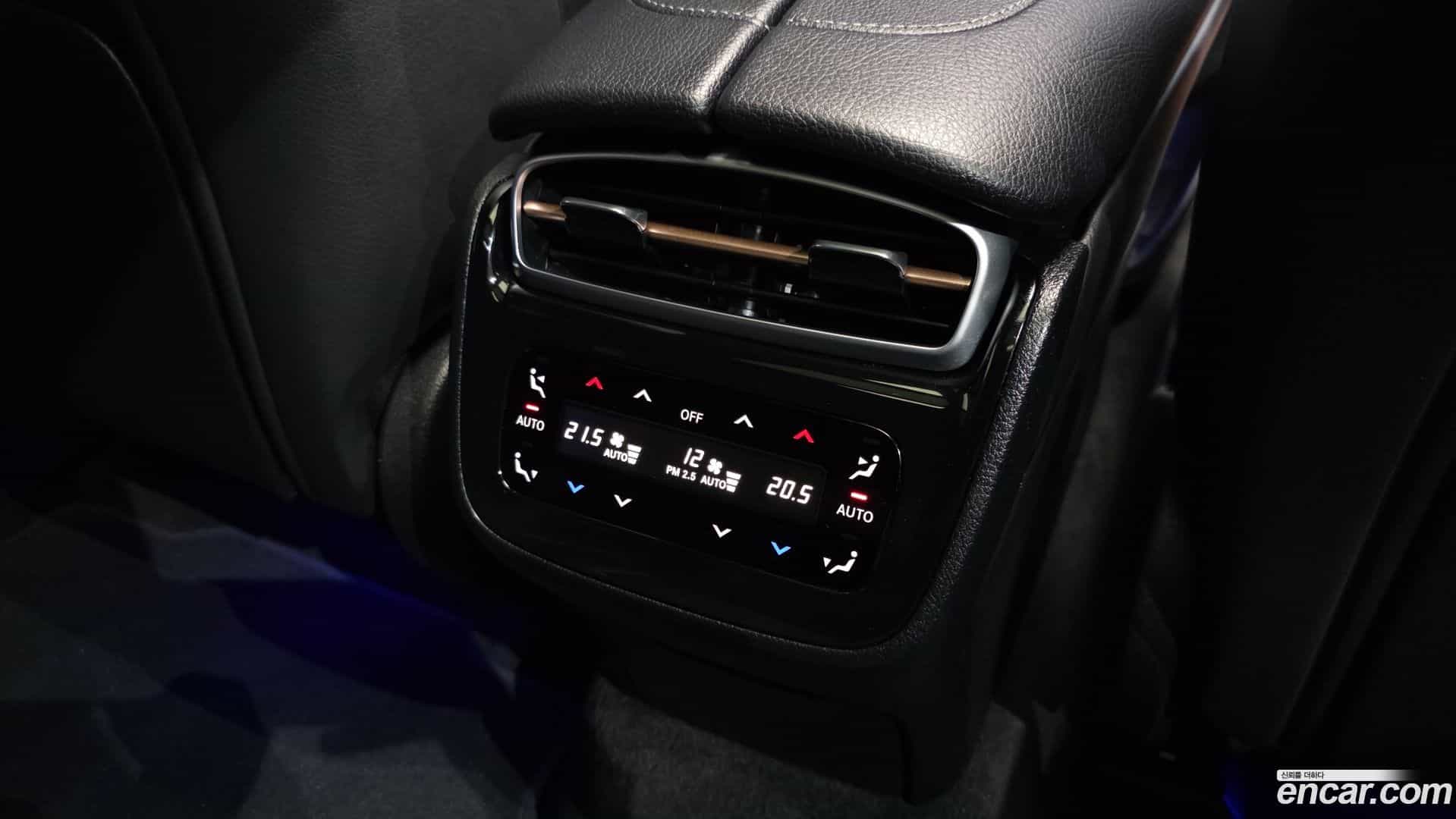 EQE Mercedes-Benz 2023.10-OPTION-044