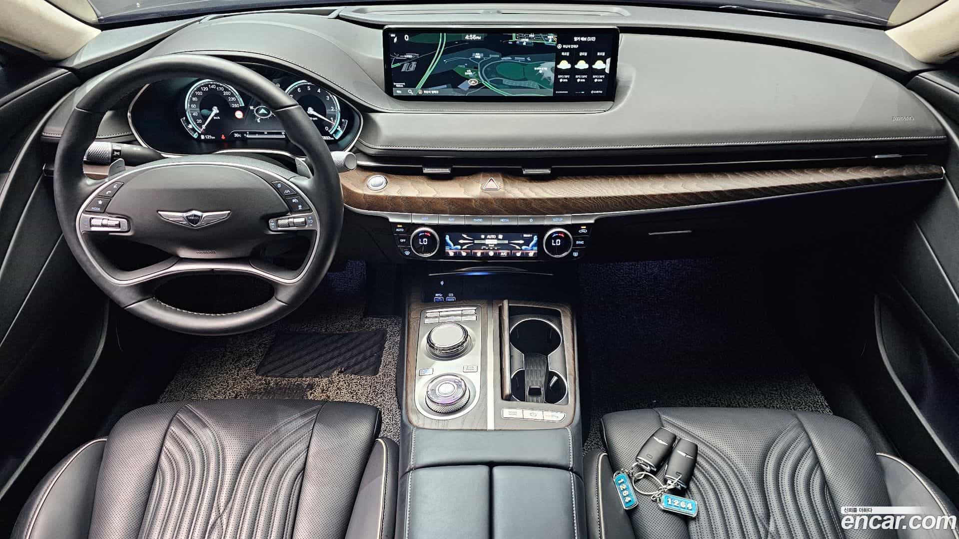 G80 Genesis 2023.3-INNER-007