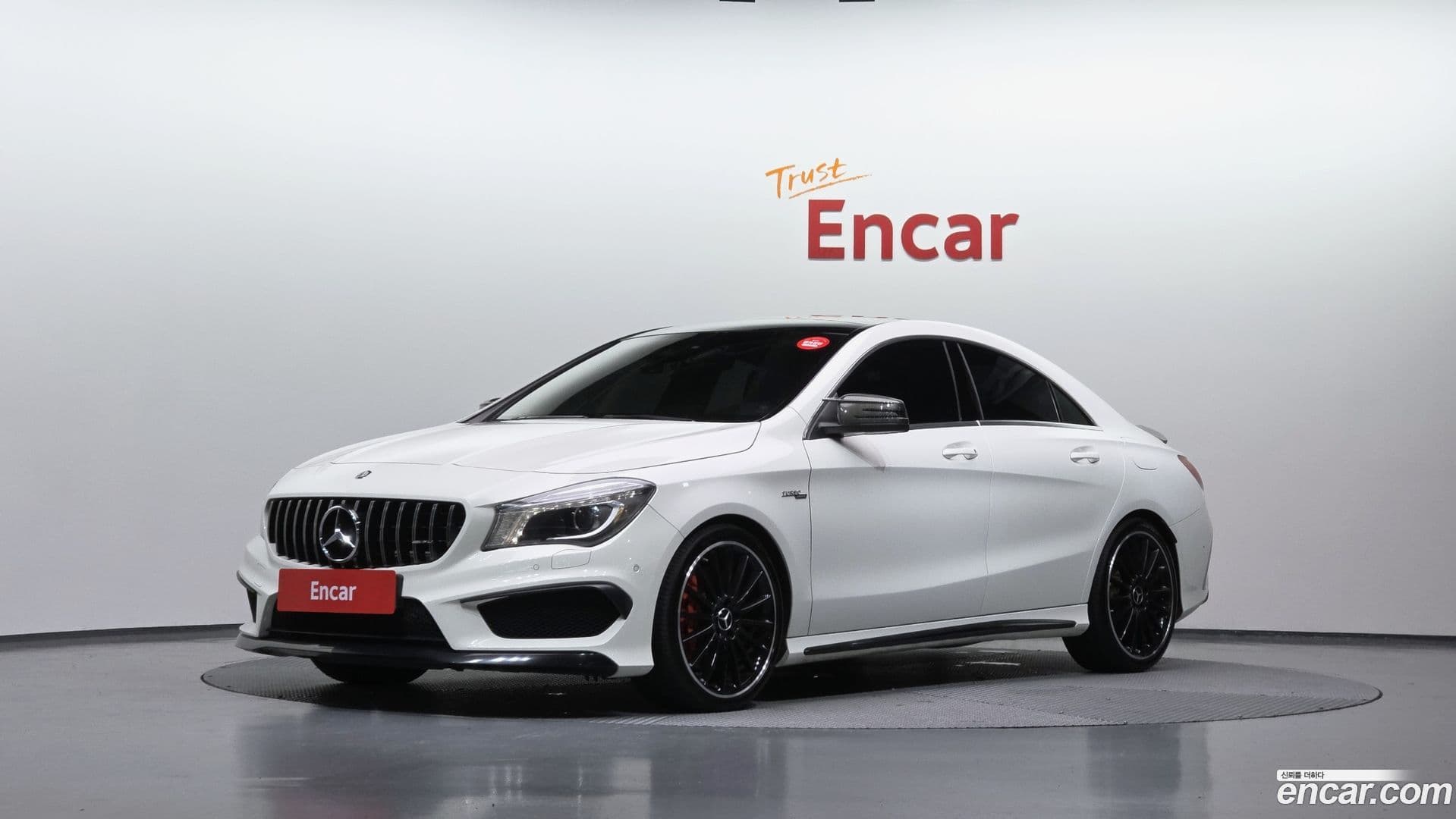 Main__Slider__Photo:CLA-Class Mercedes-Benz 2016.3-0