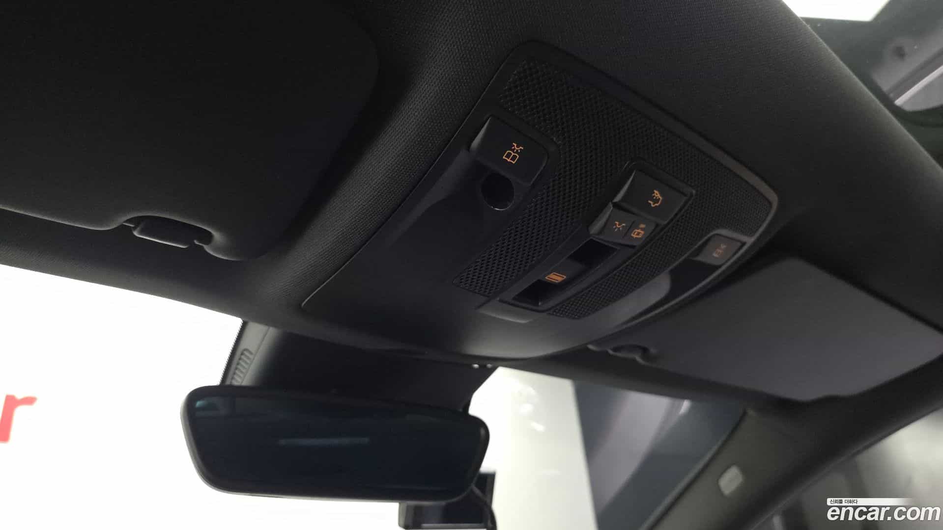 CLA-Class Mercedes-Benz 2016.3-OPTION-041