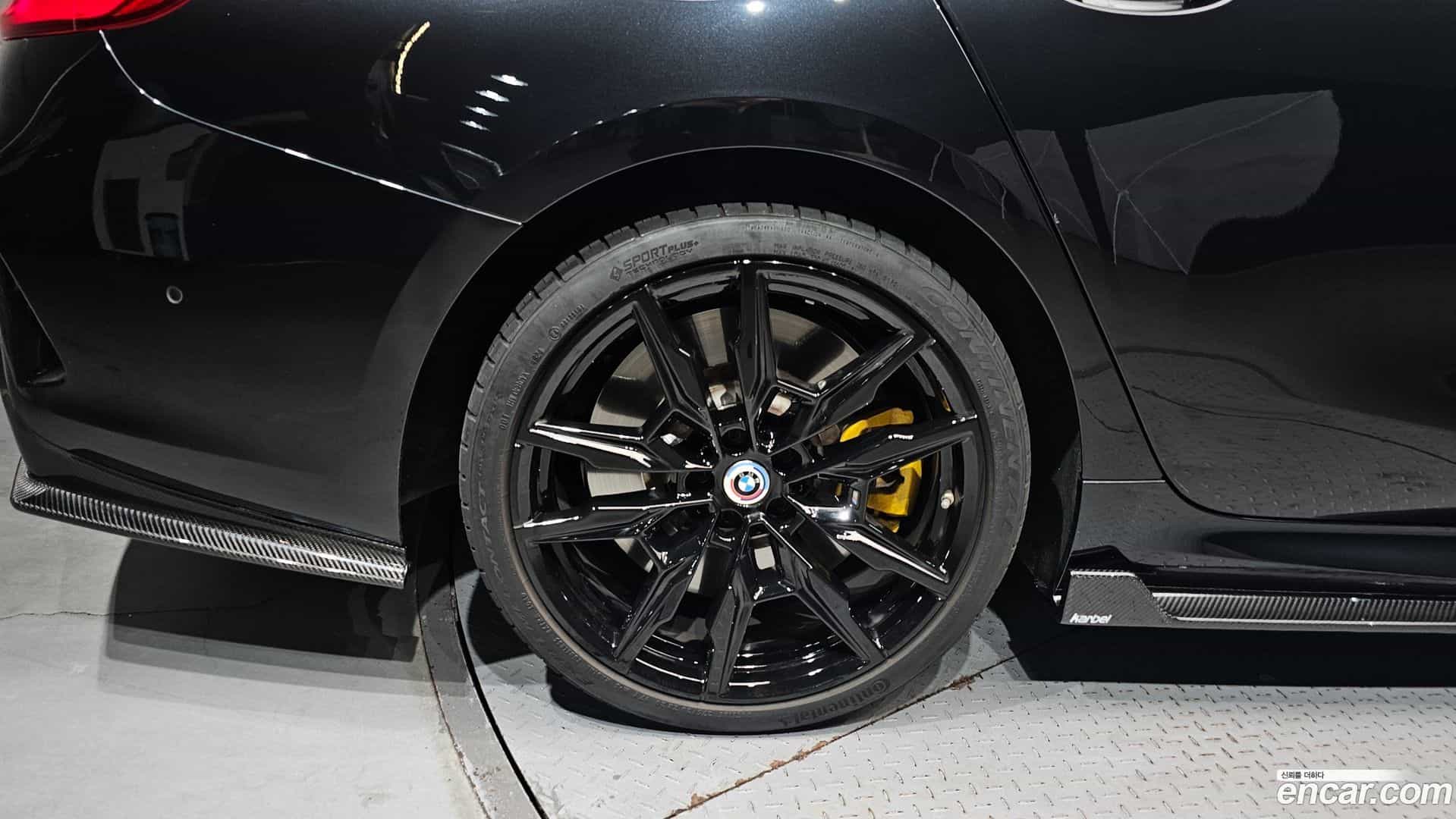 8-Series BMW 2022.8-OUTER-005