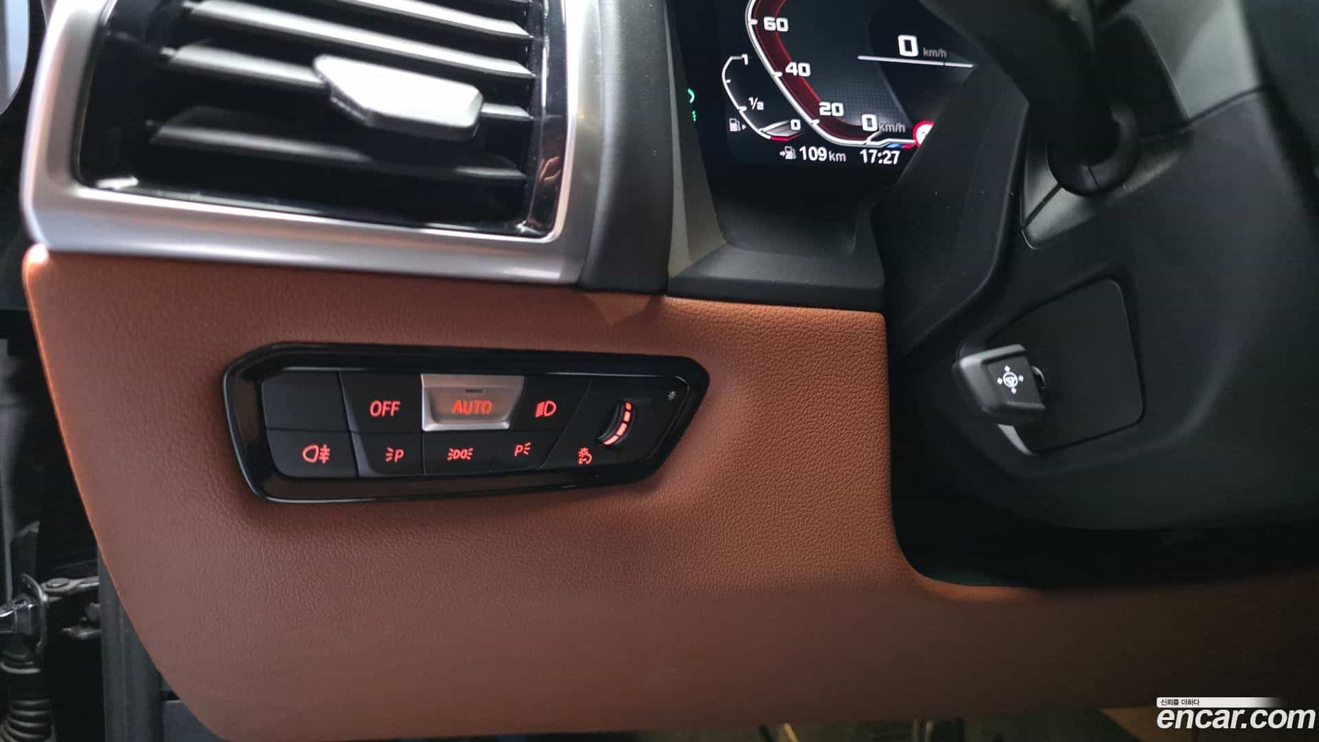 8-Series BMW 2022.8-OPTION-042