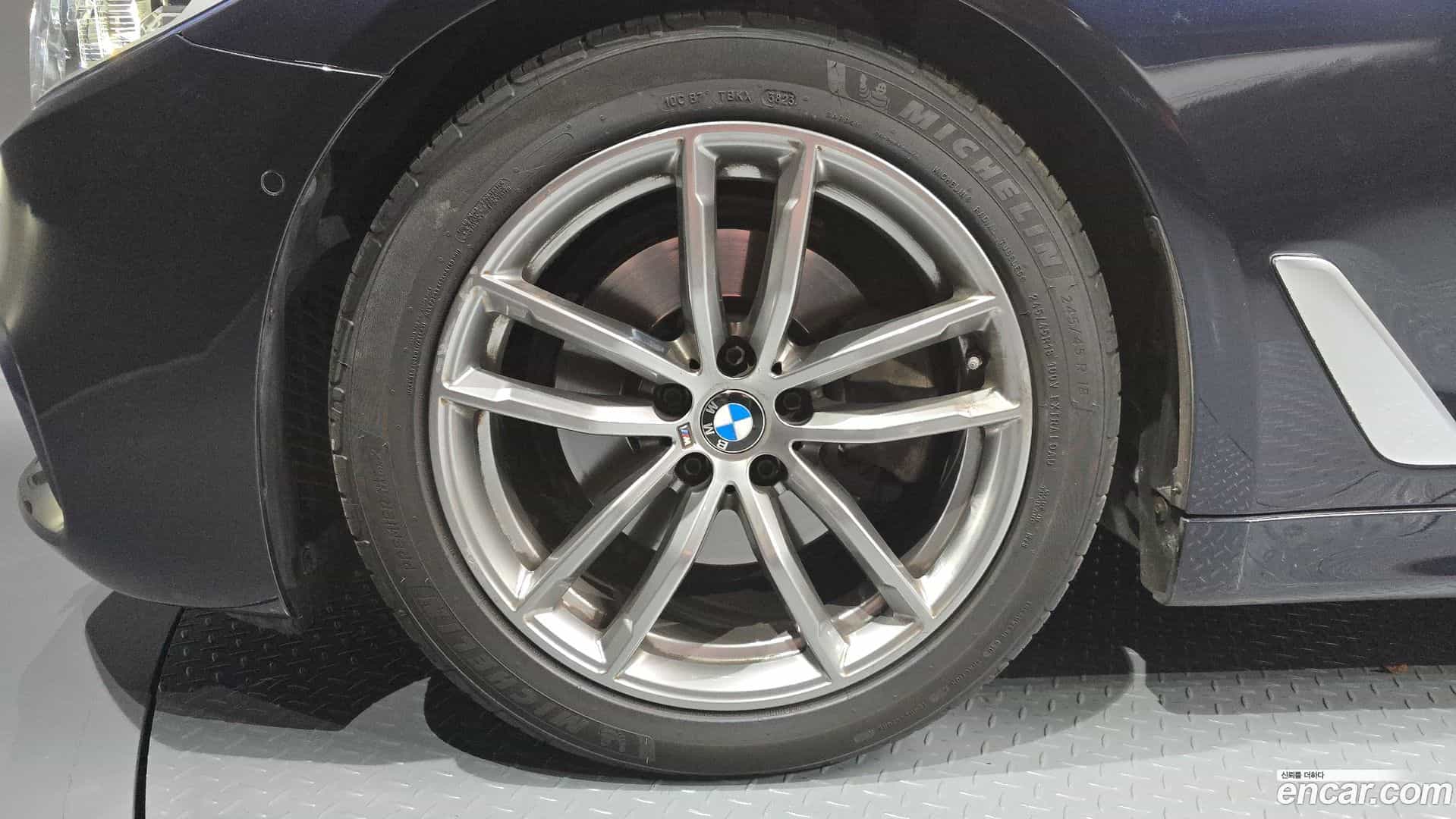 5-Series BMW 2020.4-OUTER-005
