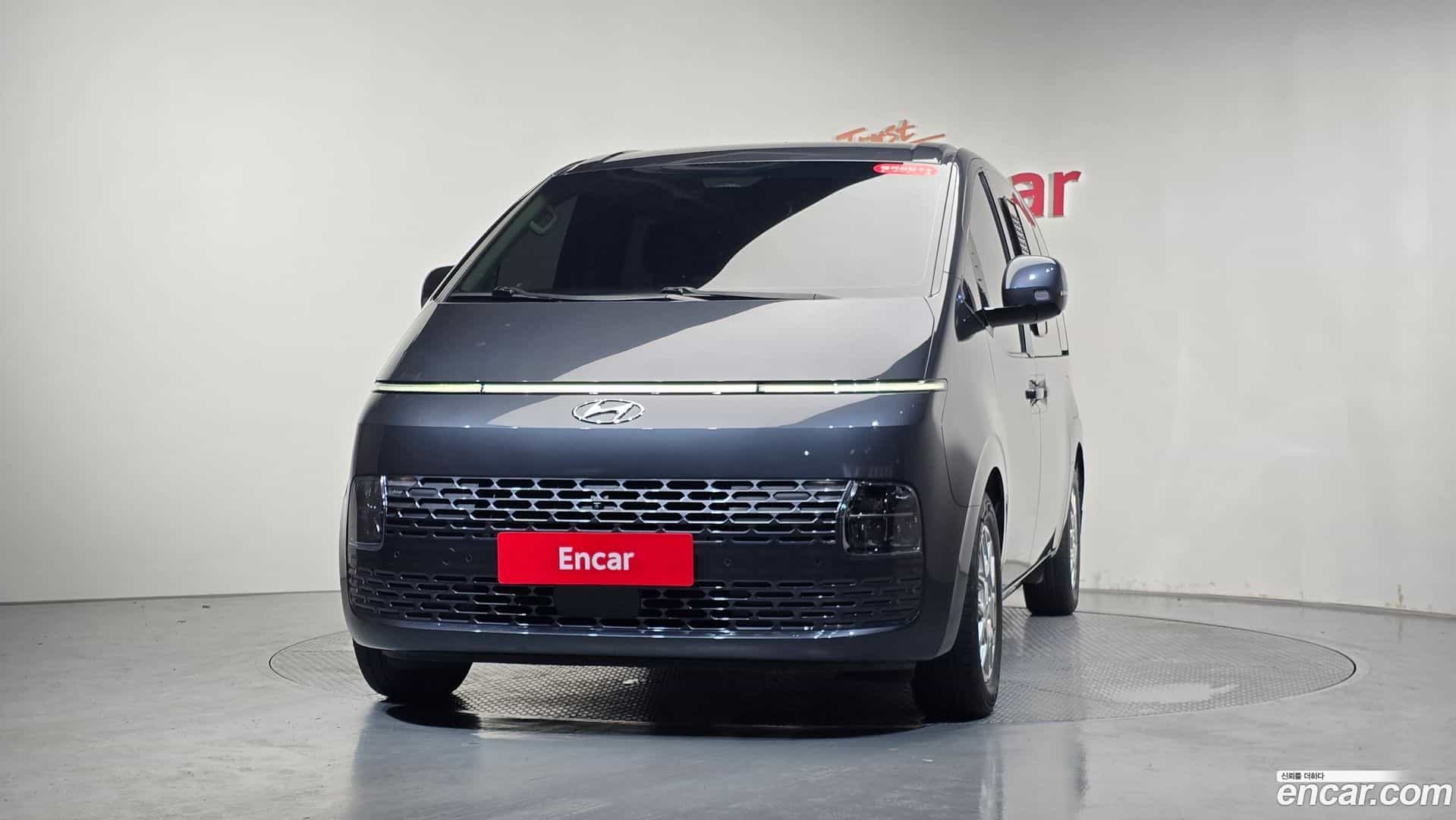 Staria Hyundai 2023.9-OUTER-003