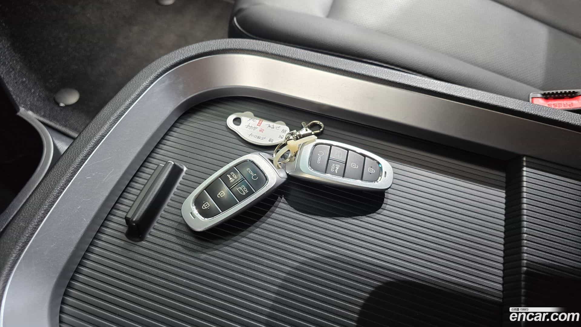 Staria Hyundai 2023.9-OPTION-022