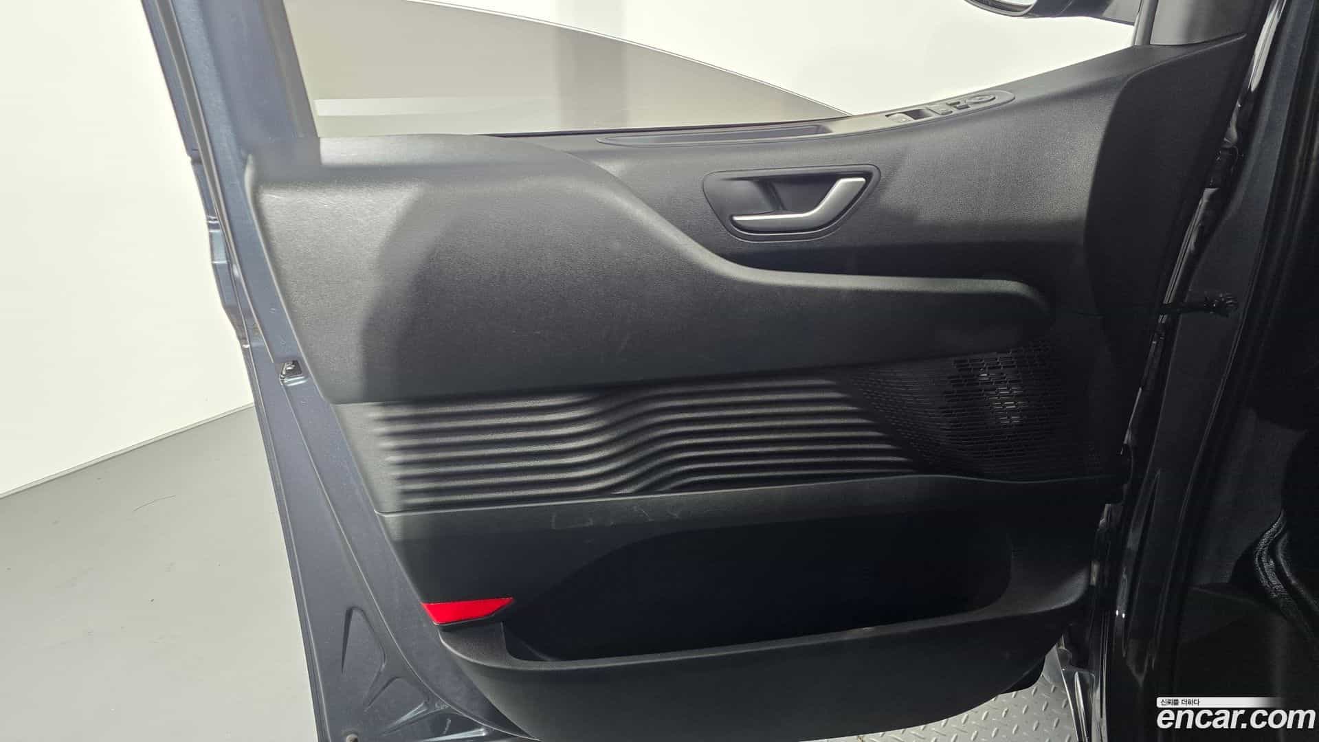 Staria Hyundai 2023.9-INNER-034