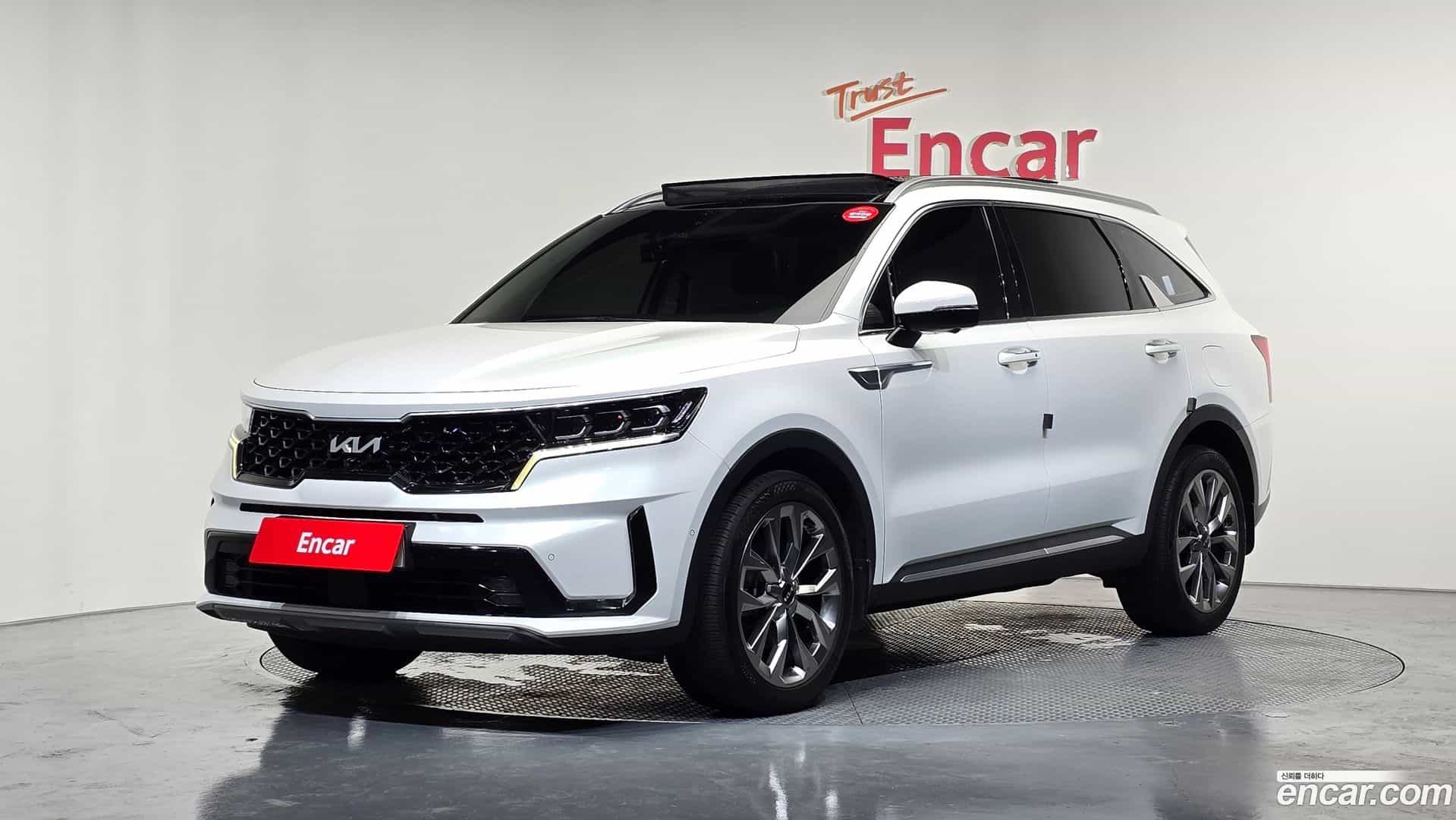 Sorento Kia 2022.8-OUTER-001