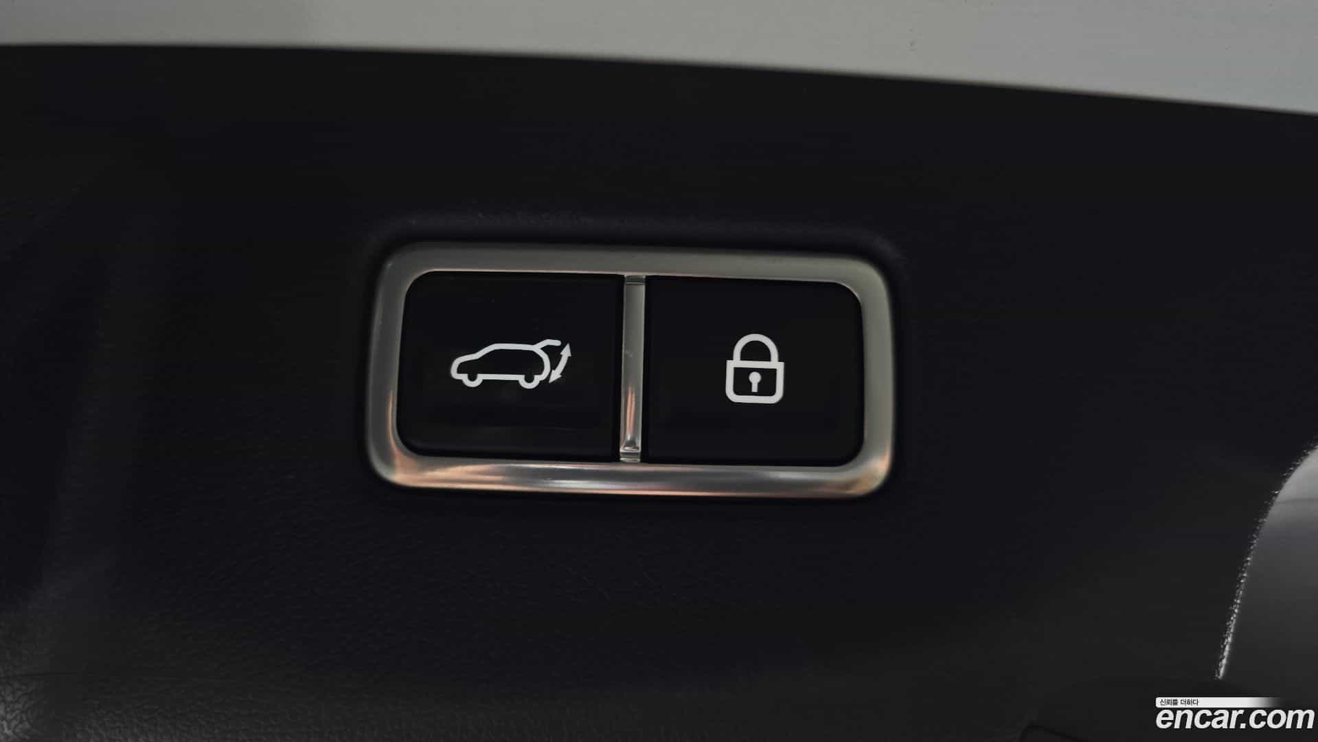 Sorento Kia 2022.8-OPTION-024