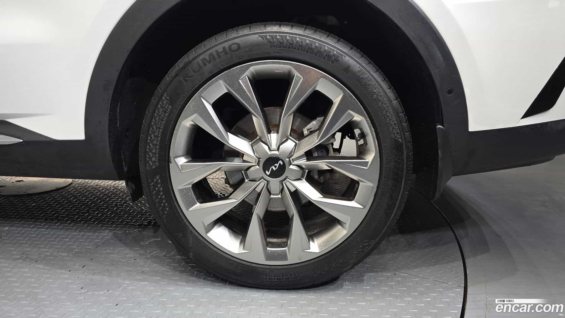 Sorento Kia 2022.8-OUTER-031