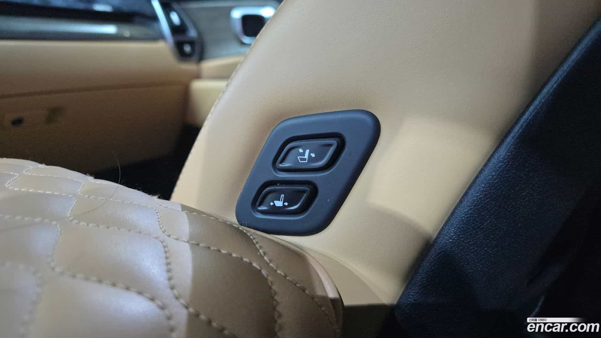 Sorento Kia 2020.3-OPTION-041