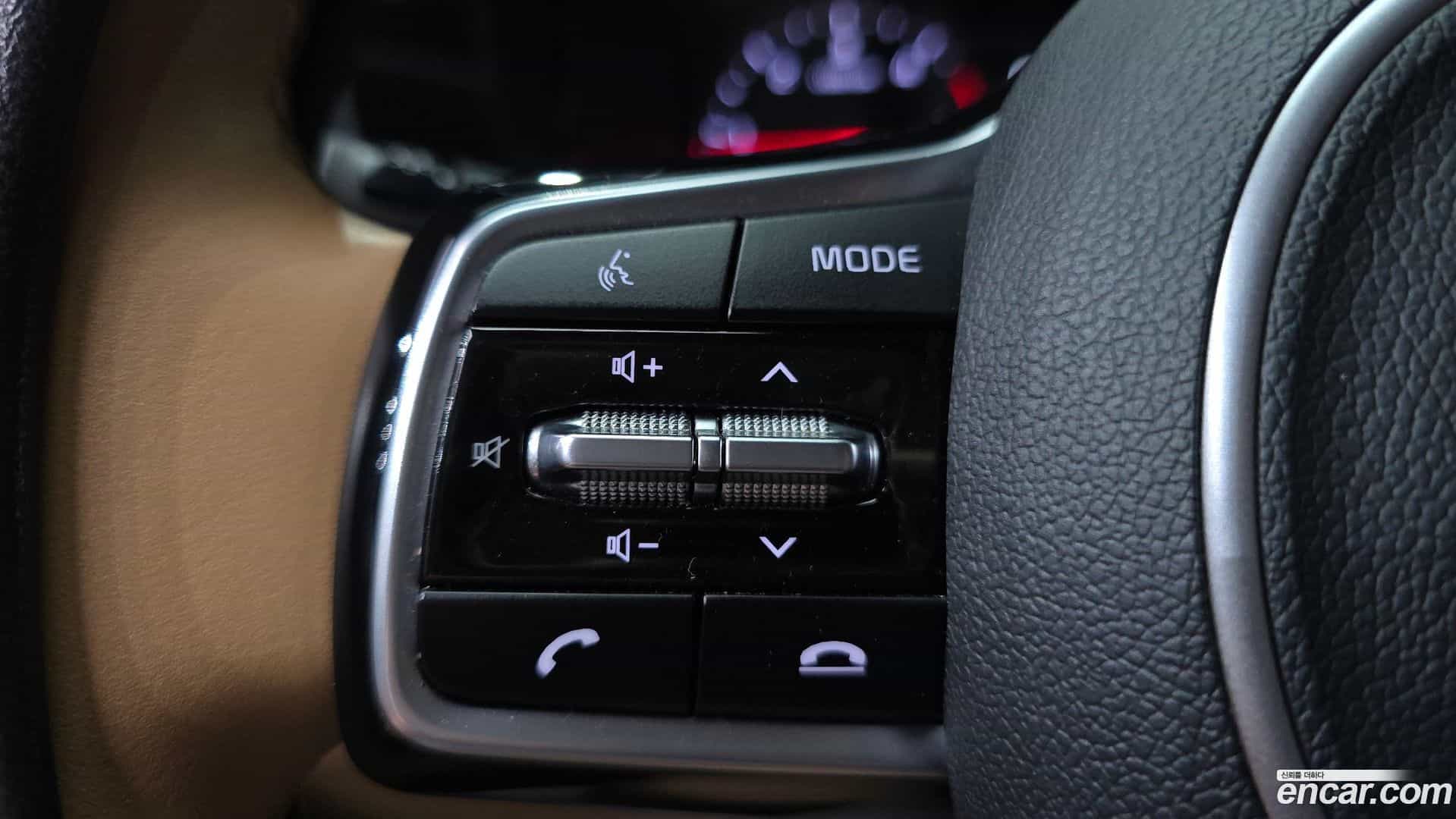 Sorento Kia 2020.3-OPTION-044