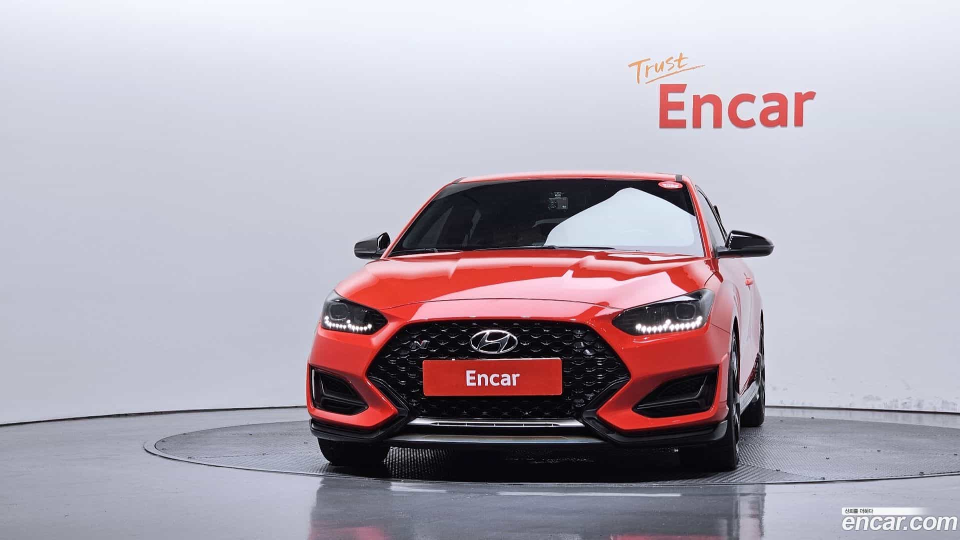 Veloster Hyundai 2019.4-OUTER-003