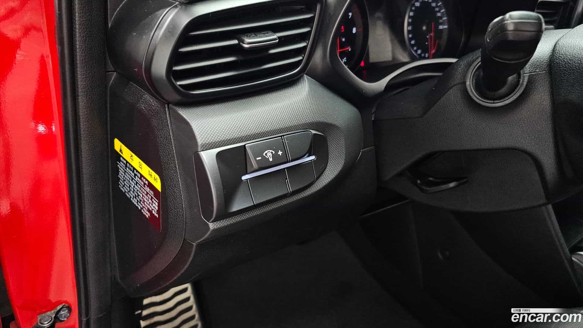 Veloster Hyundai 2019.4-OPTION-020