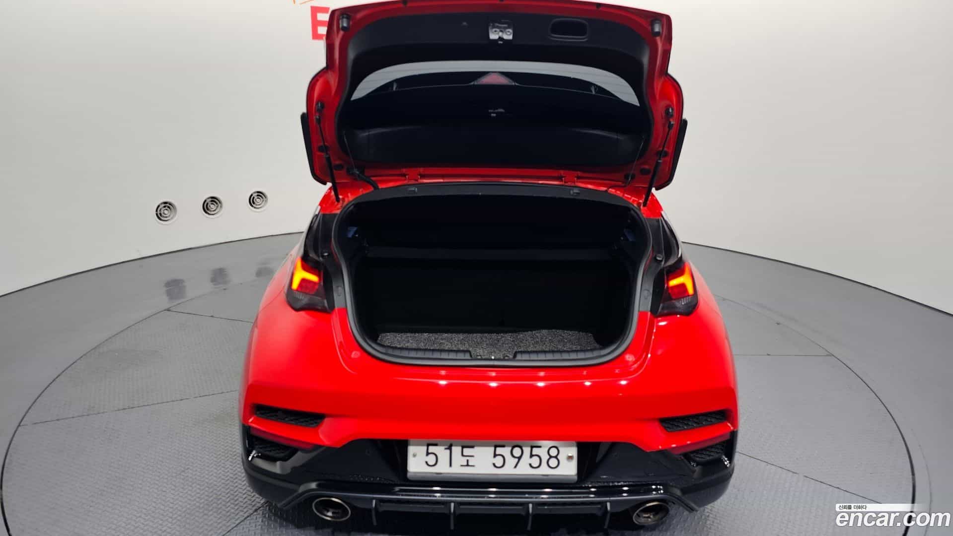 Veloster Hyundai 2019.4-OPTION-024