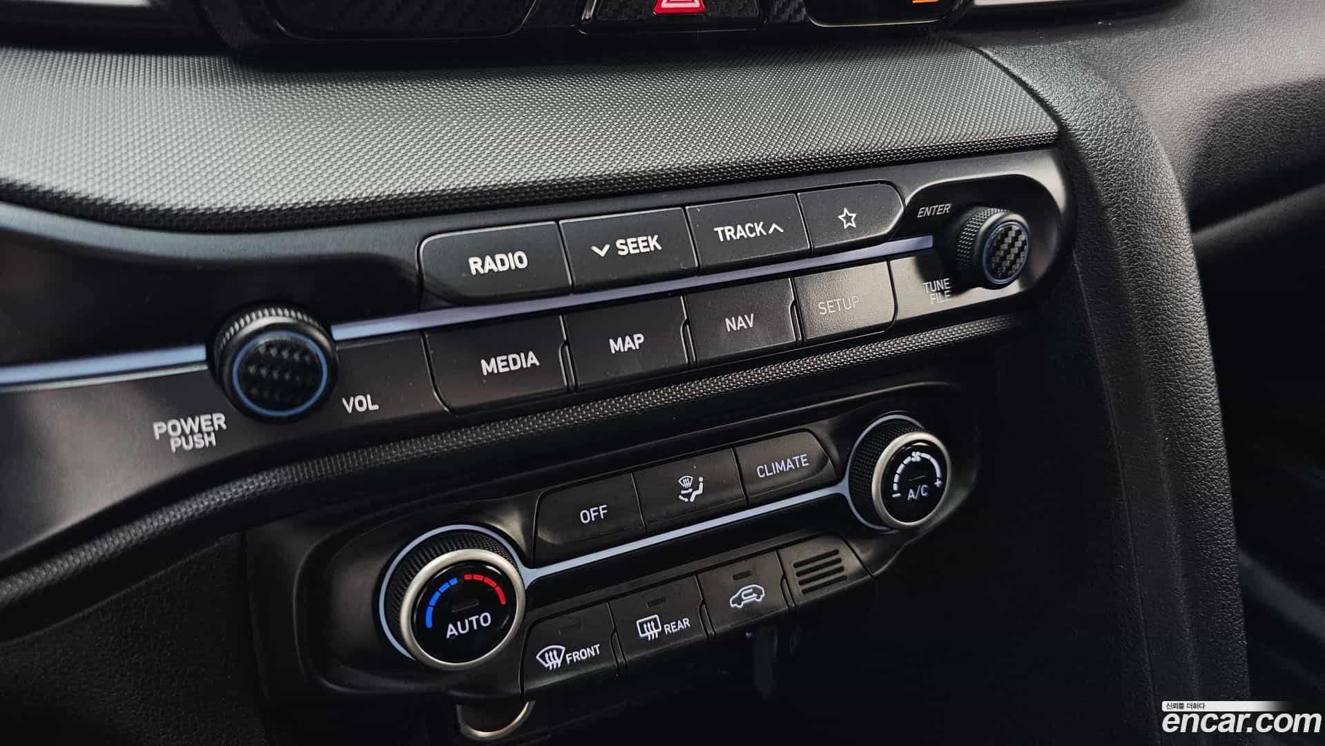 Veloster Hyundai 2019.4-OPTION-043