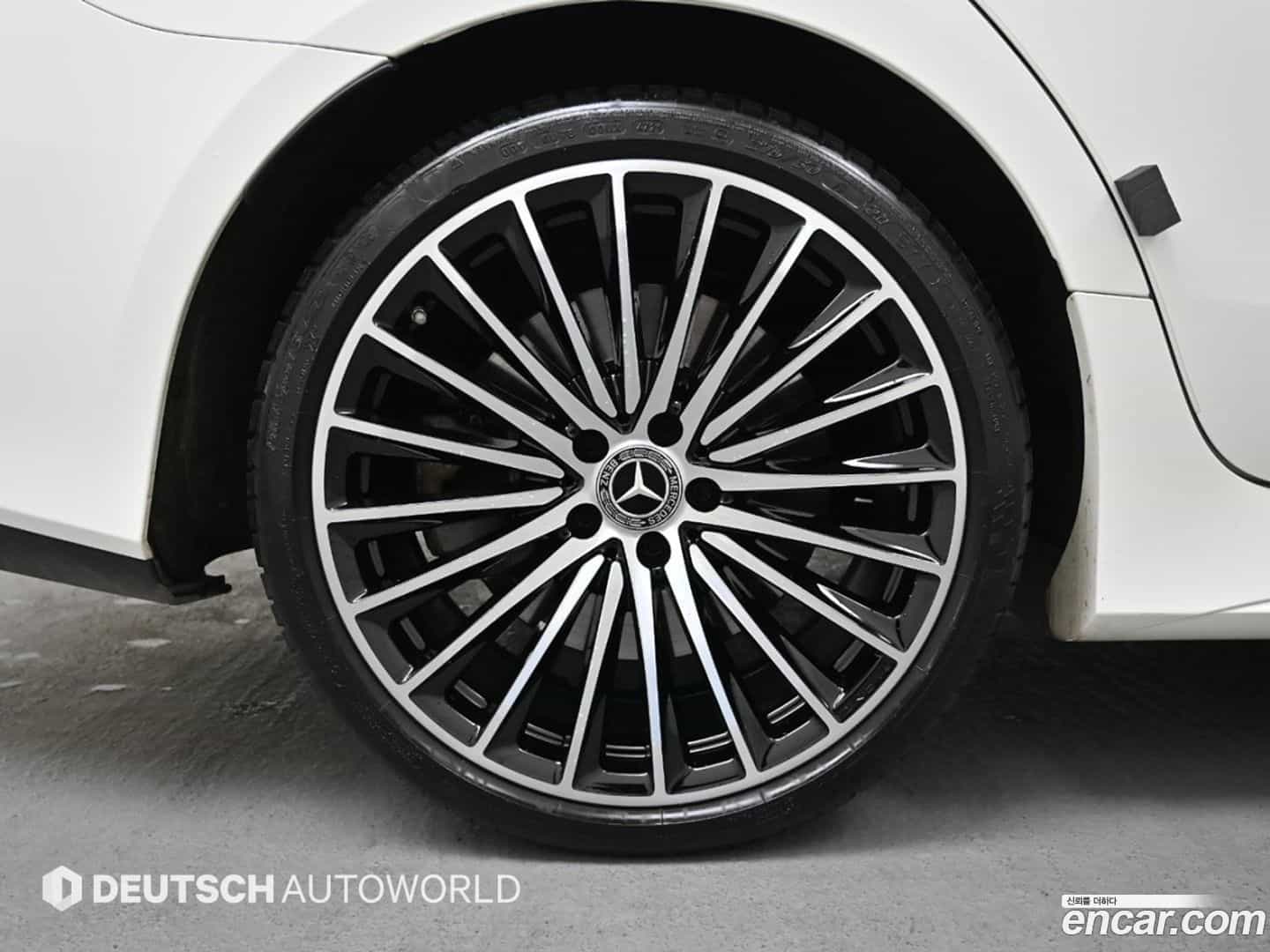 CLS-Class Mercedes-Benz 2022.2-OUTER-005