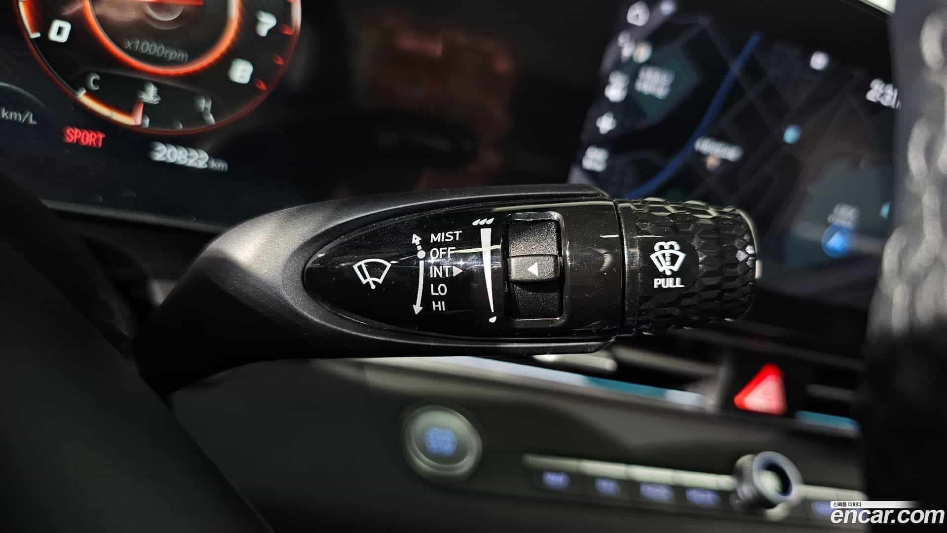 AVANTE Hyundai 2021.6-OPTION-022
