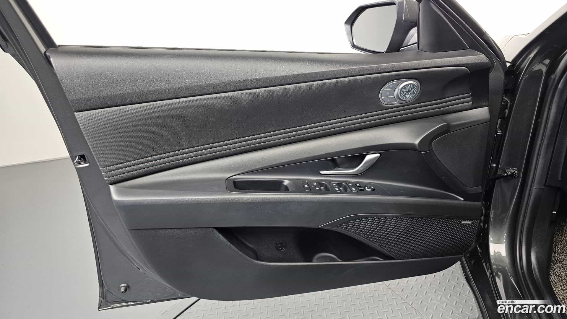 AVANTE Hyundai 2021.6-INNER-034
