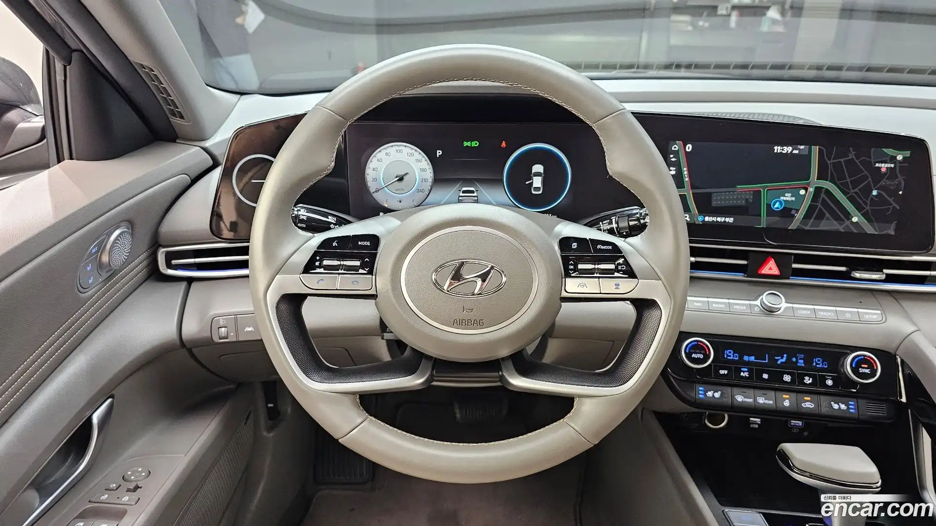 AVANTE Hyundai 2022.3-OPTION-017