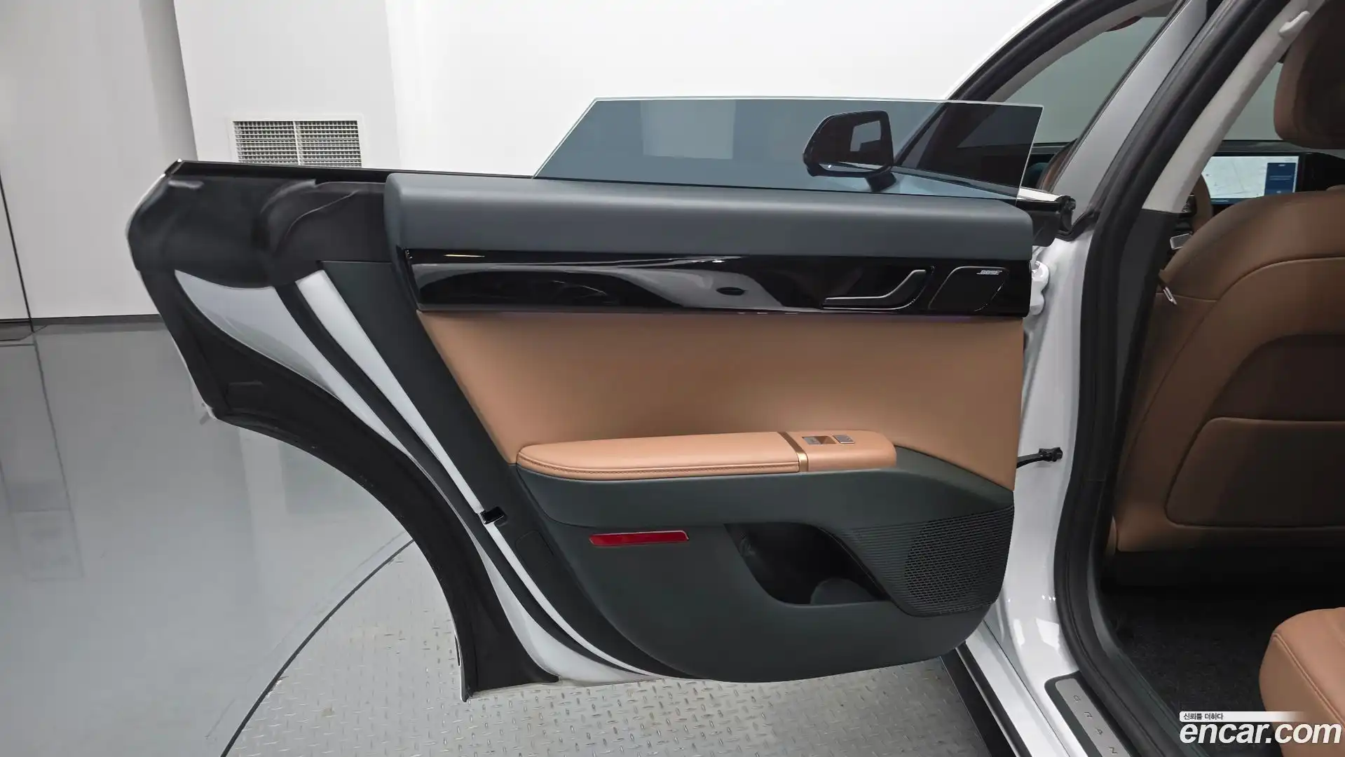 Grandeur Hyundai 2024.3-INNER-035
