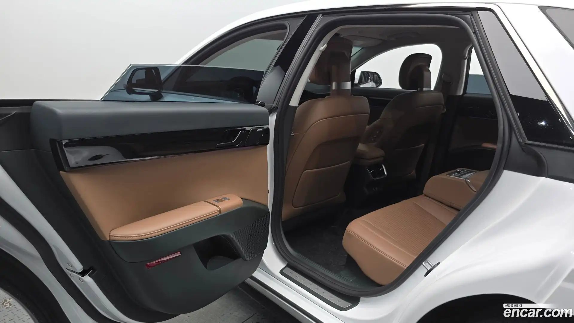 Grandeur Hyundai 2024.3-INNER-036