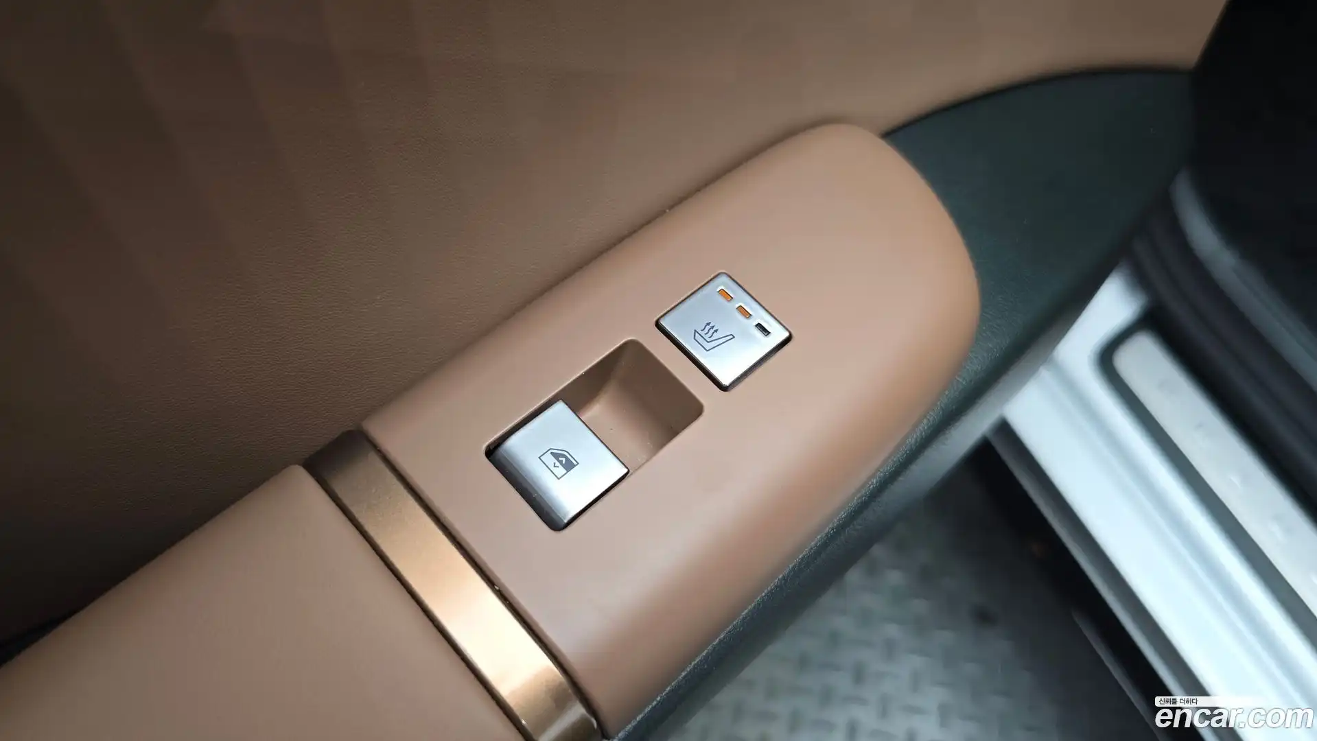 Grandeur Hyundai 2024.3-OPTION-040