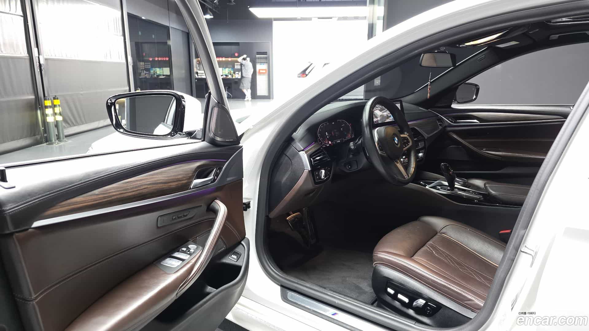 5-Series BMW 2020.7-INNER-010