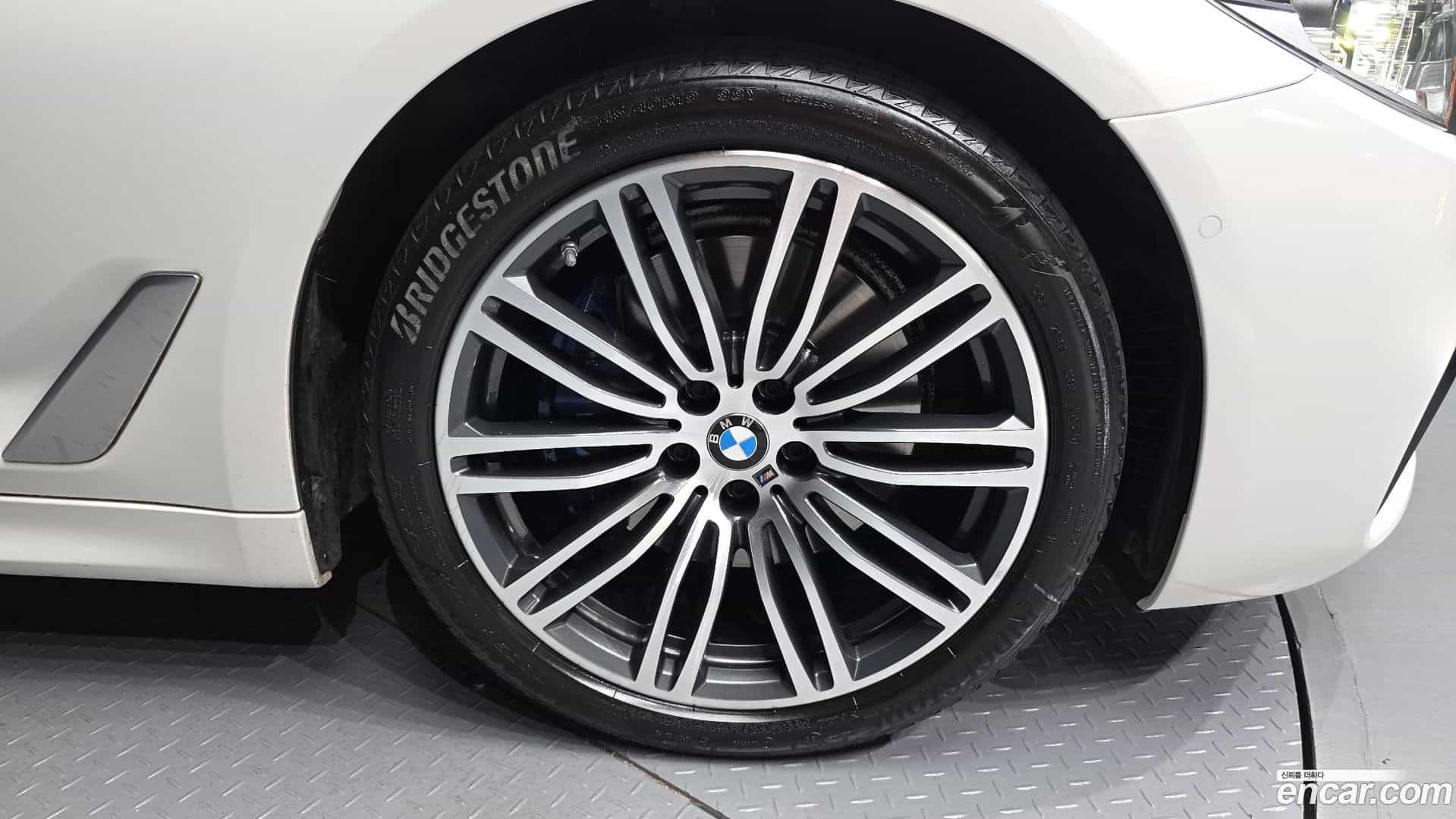 5-Series BMW 2020.7-OUTER-031