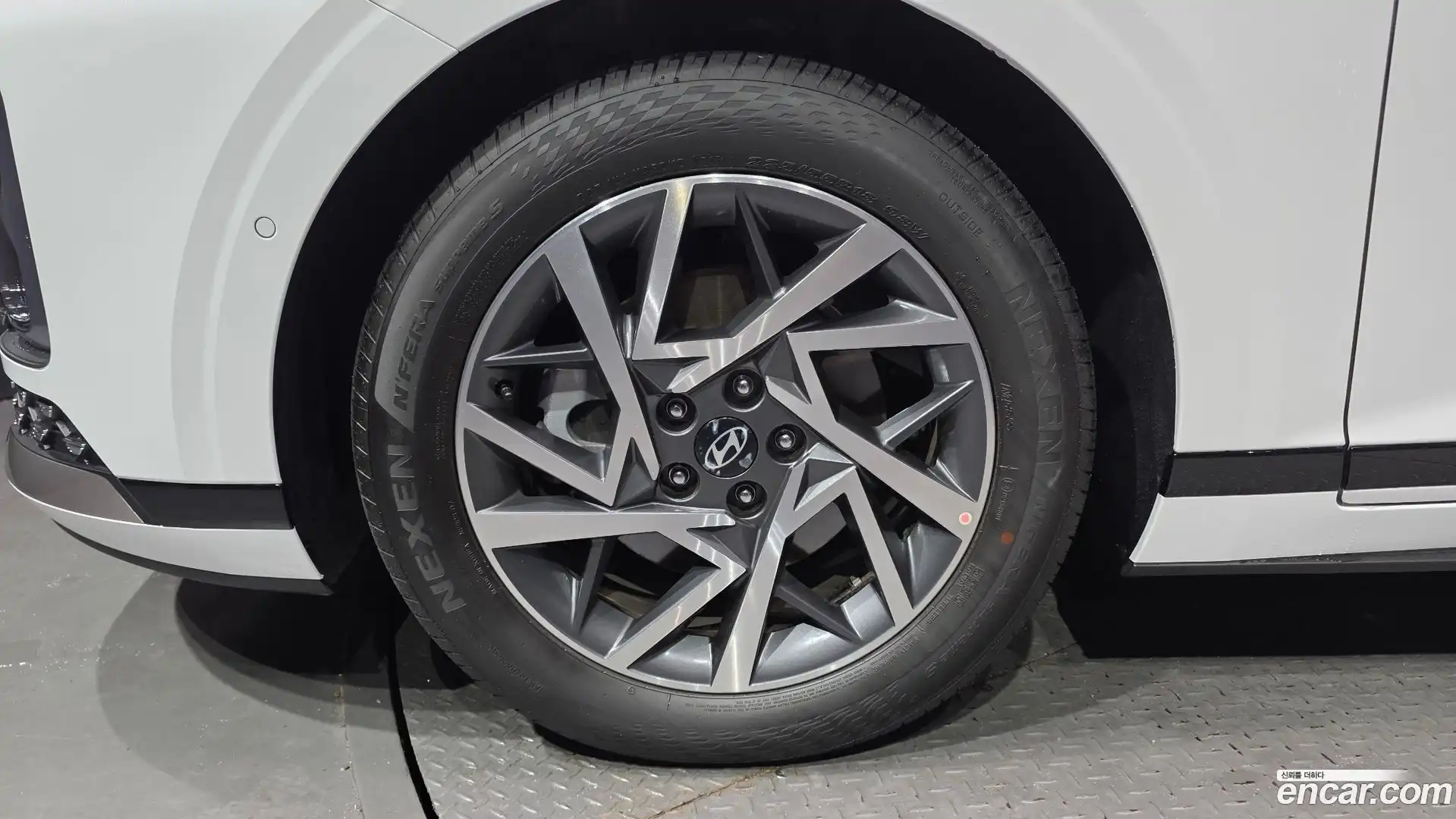 Grandeur Hyundai 2026.1-OUTER-005