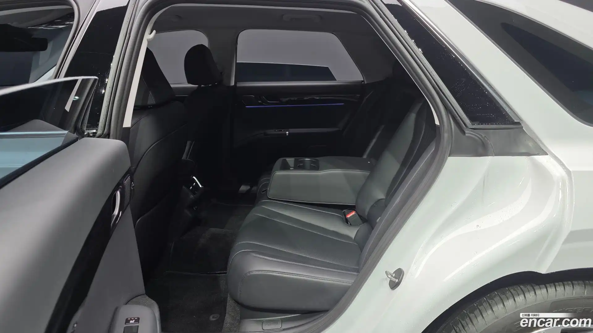 Grandeur Hyundai 2026.1-INNER-036