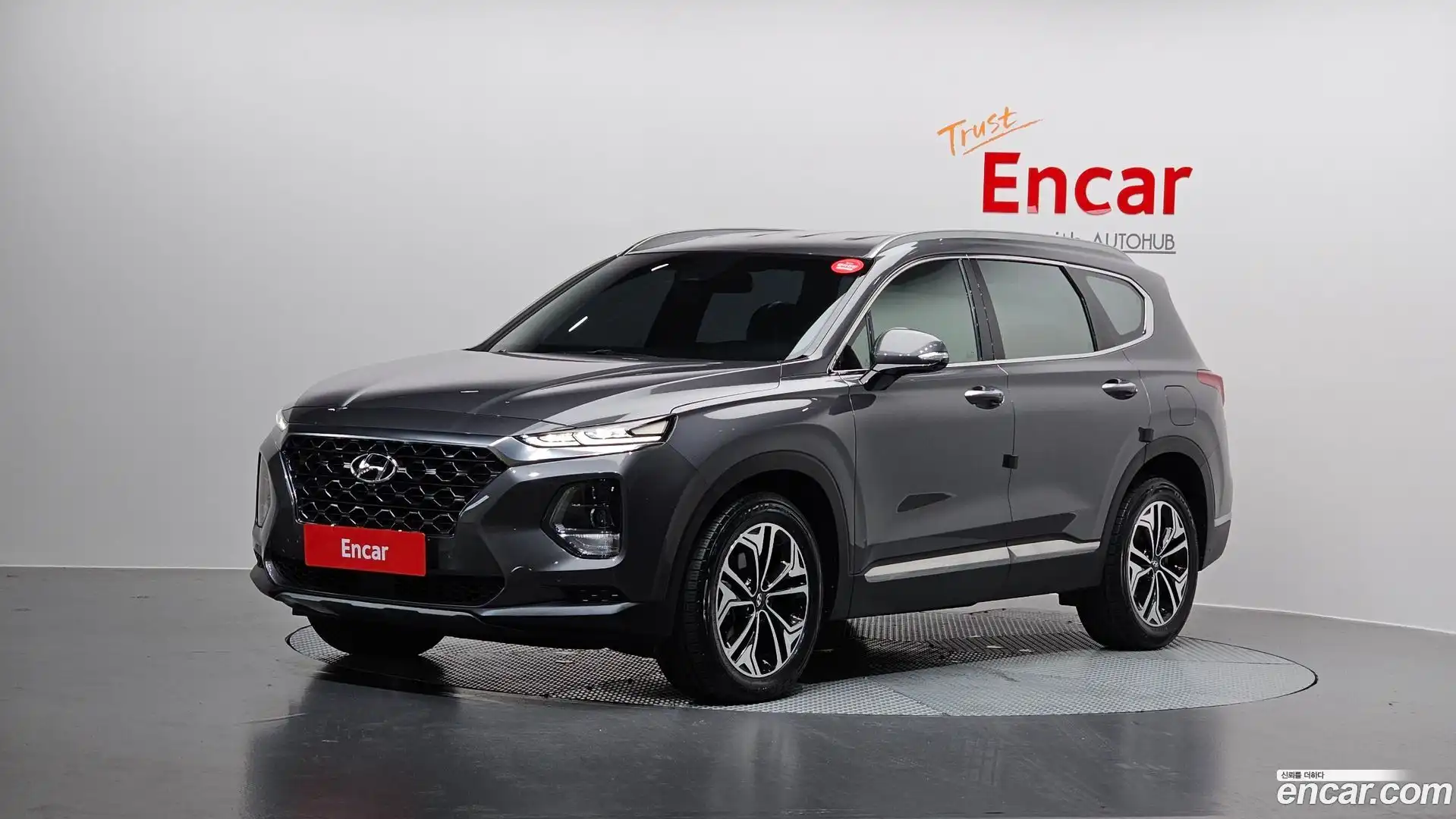 Santafe Hyundai 2018.9-OUTER-001