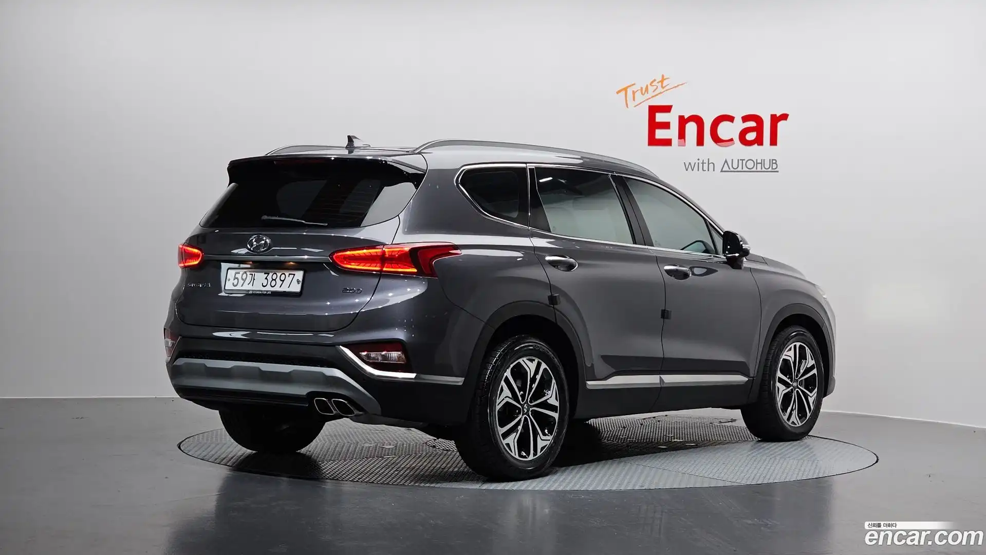Santafe Hyundai 2018.9-OUTER-002