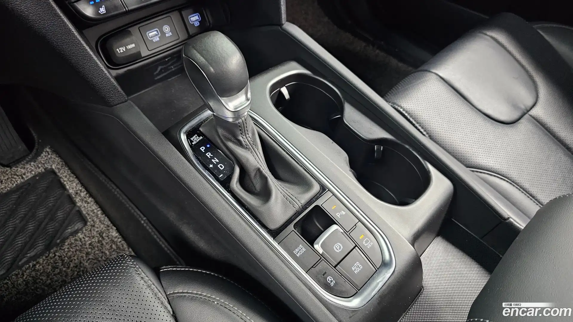 Santafe Hyundai 2018.9-INNER-009