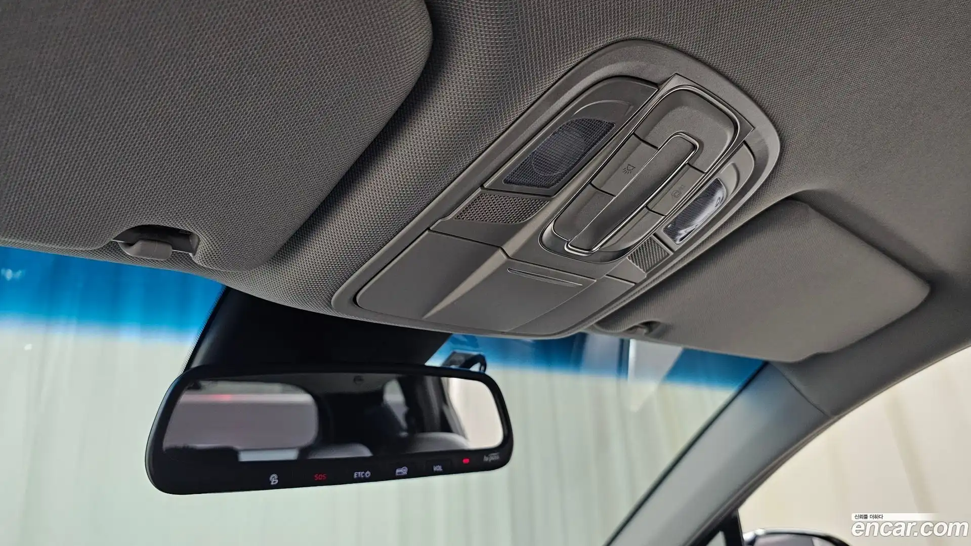 Santafe Hyundai 2018.9-OPTION-024