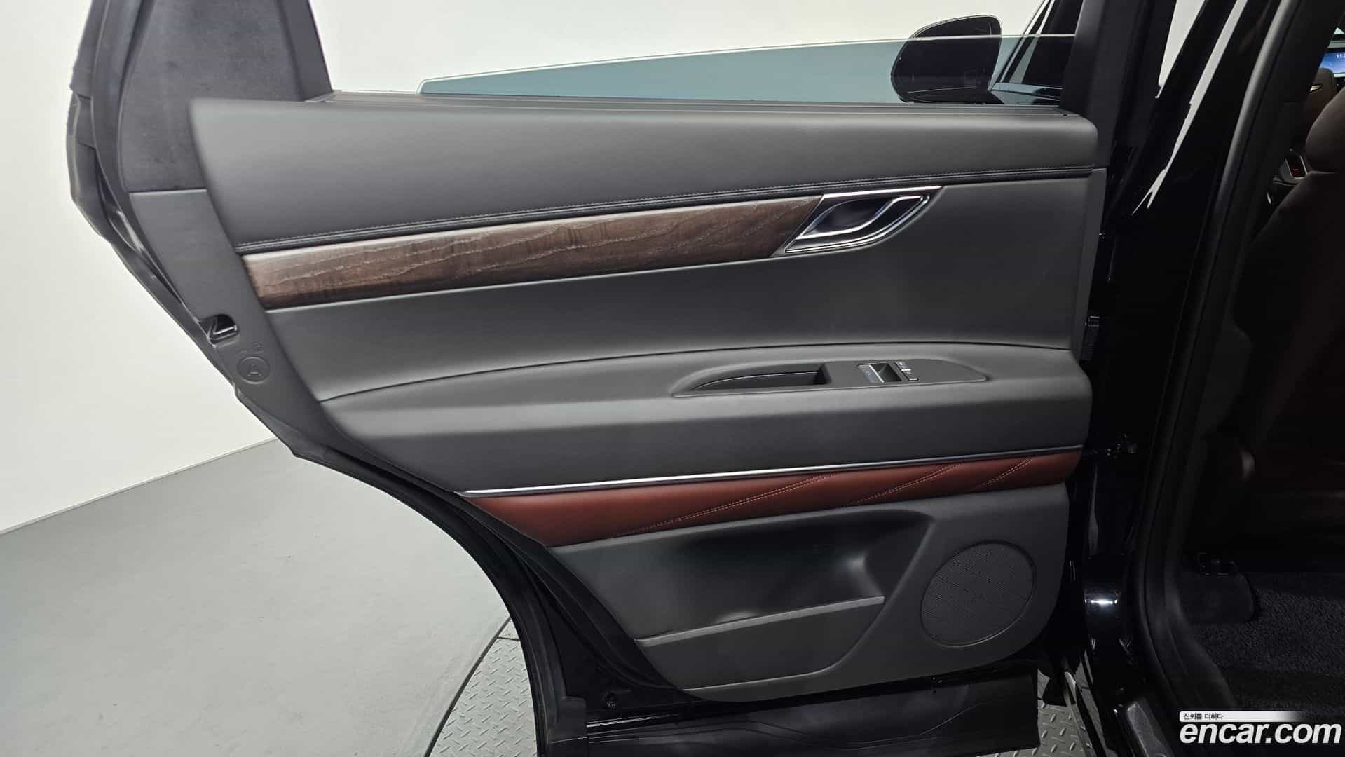 GV80 Genesis 2024.2-INNER-035