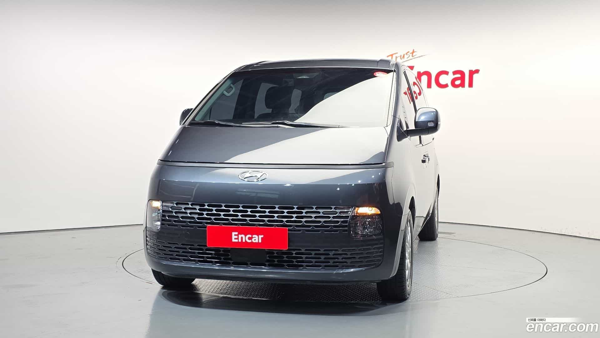 Staria Hyundai 2022.4-OUTER-003