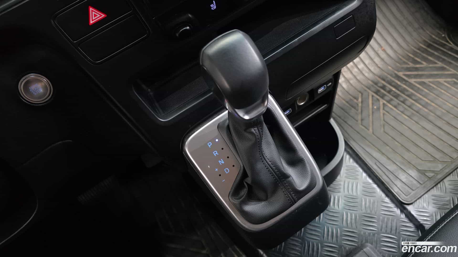 Staria Hyundai 2022.4-INNER-009