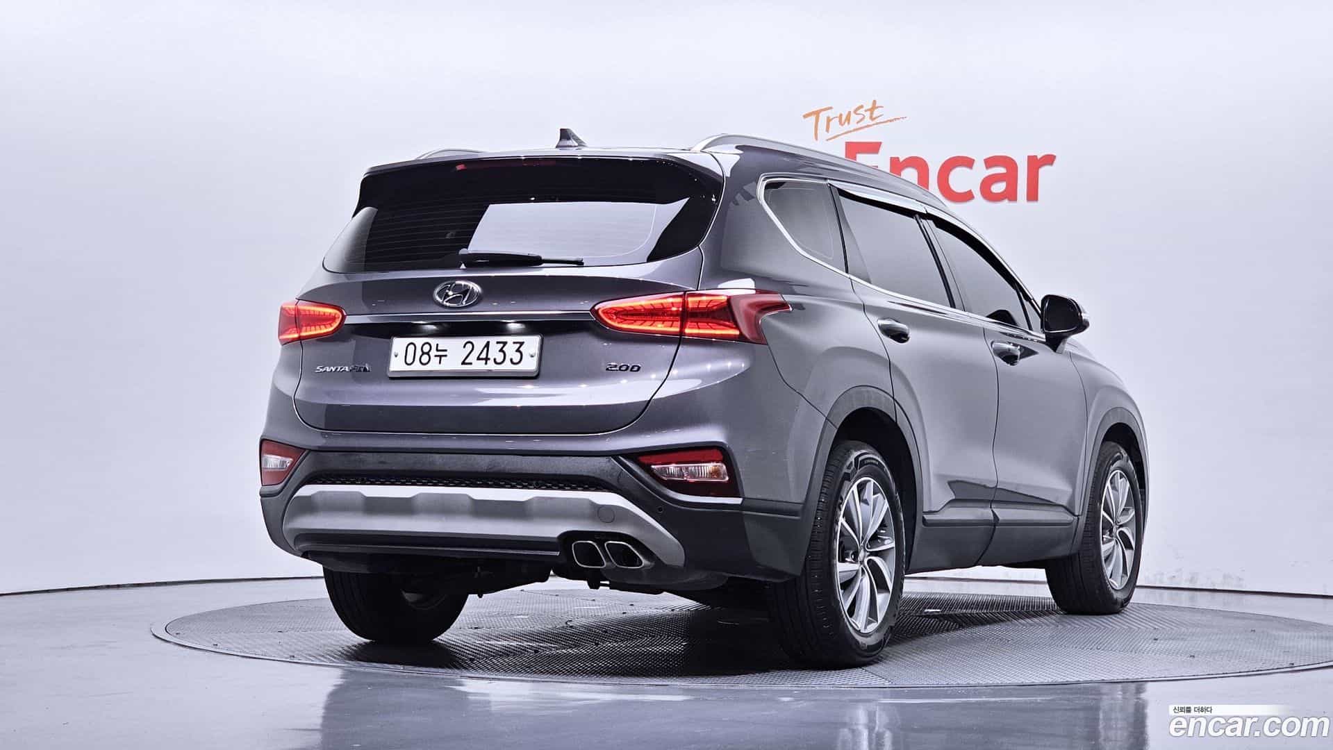 Santafe Hyundai 2018.7-OUTER-002
