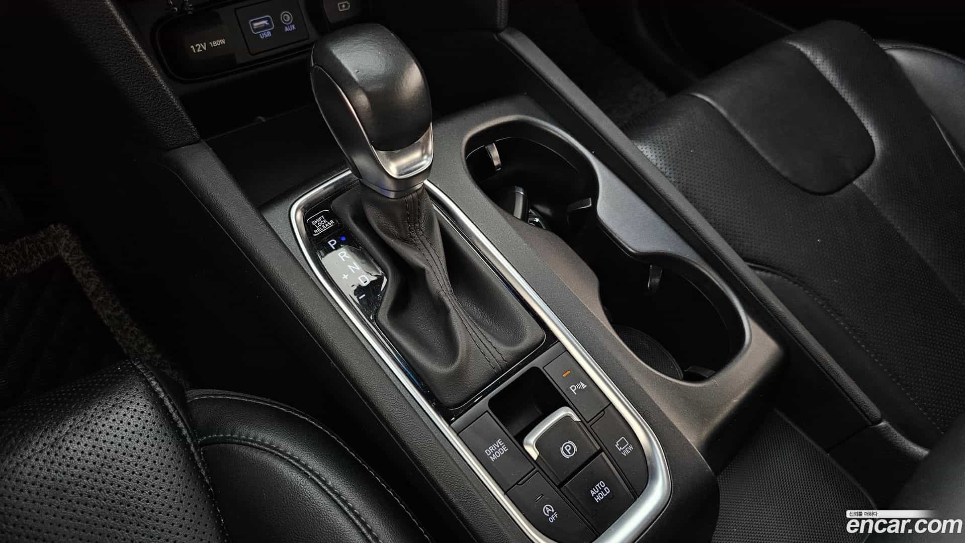 Santafe Hyundai 2018.7-INNER-009