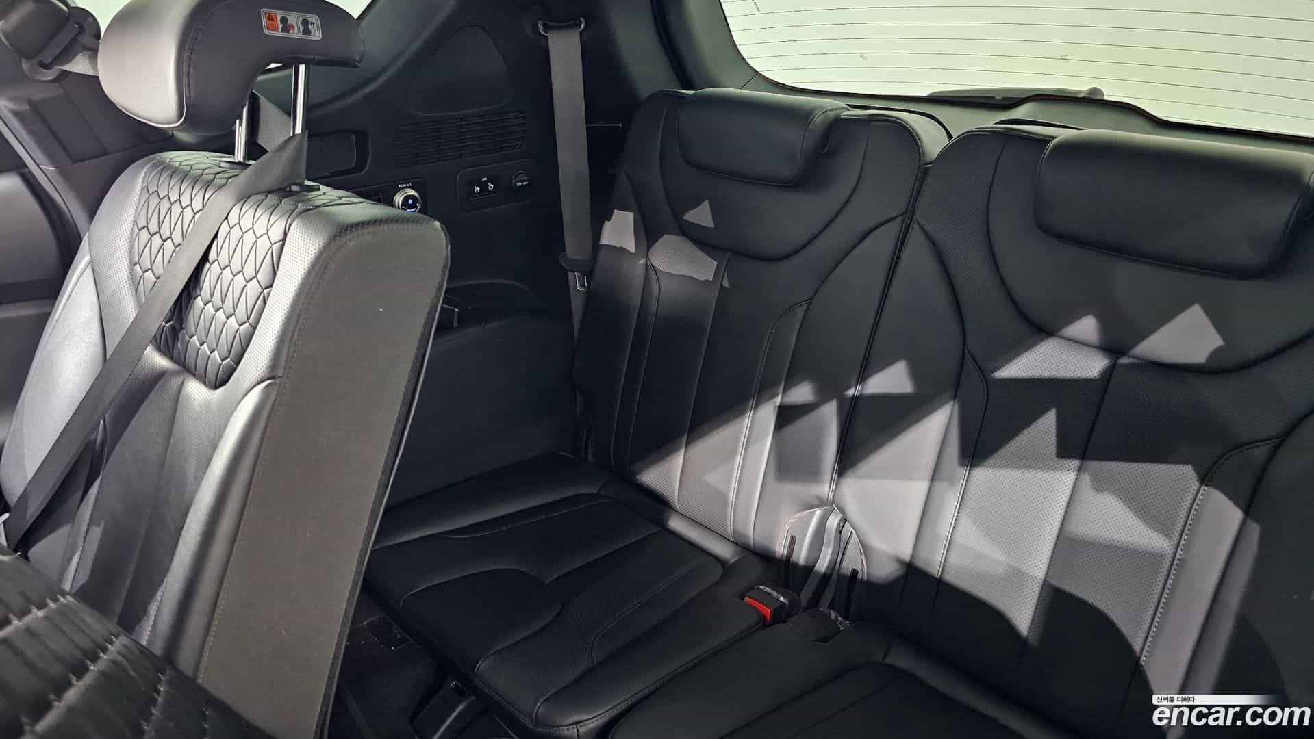 Santafe Hyundai 2018.7-OPTION-017
