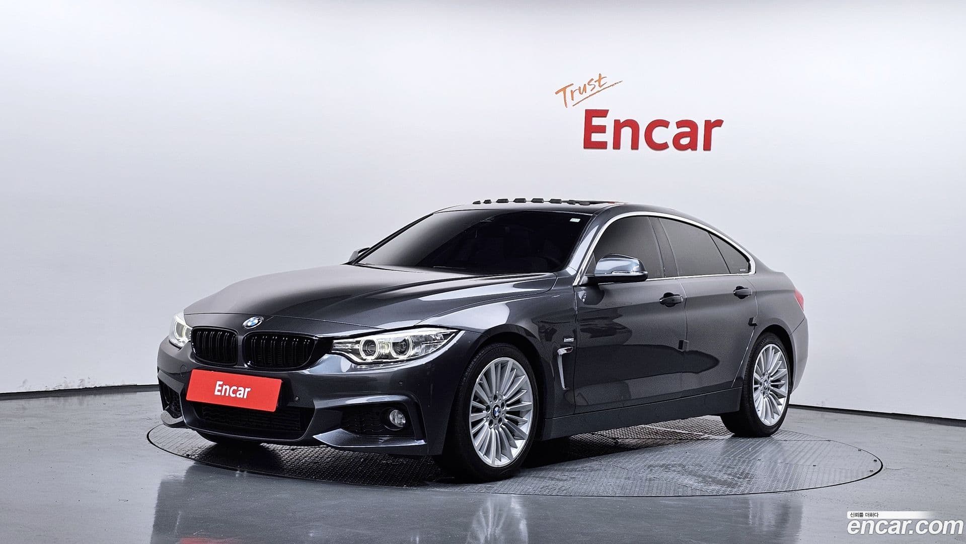 Main__Slider__Photo:4-Series BMW 2016.11-0